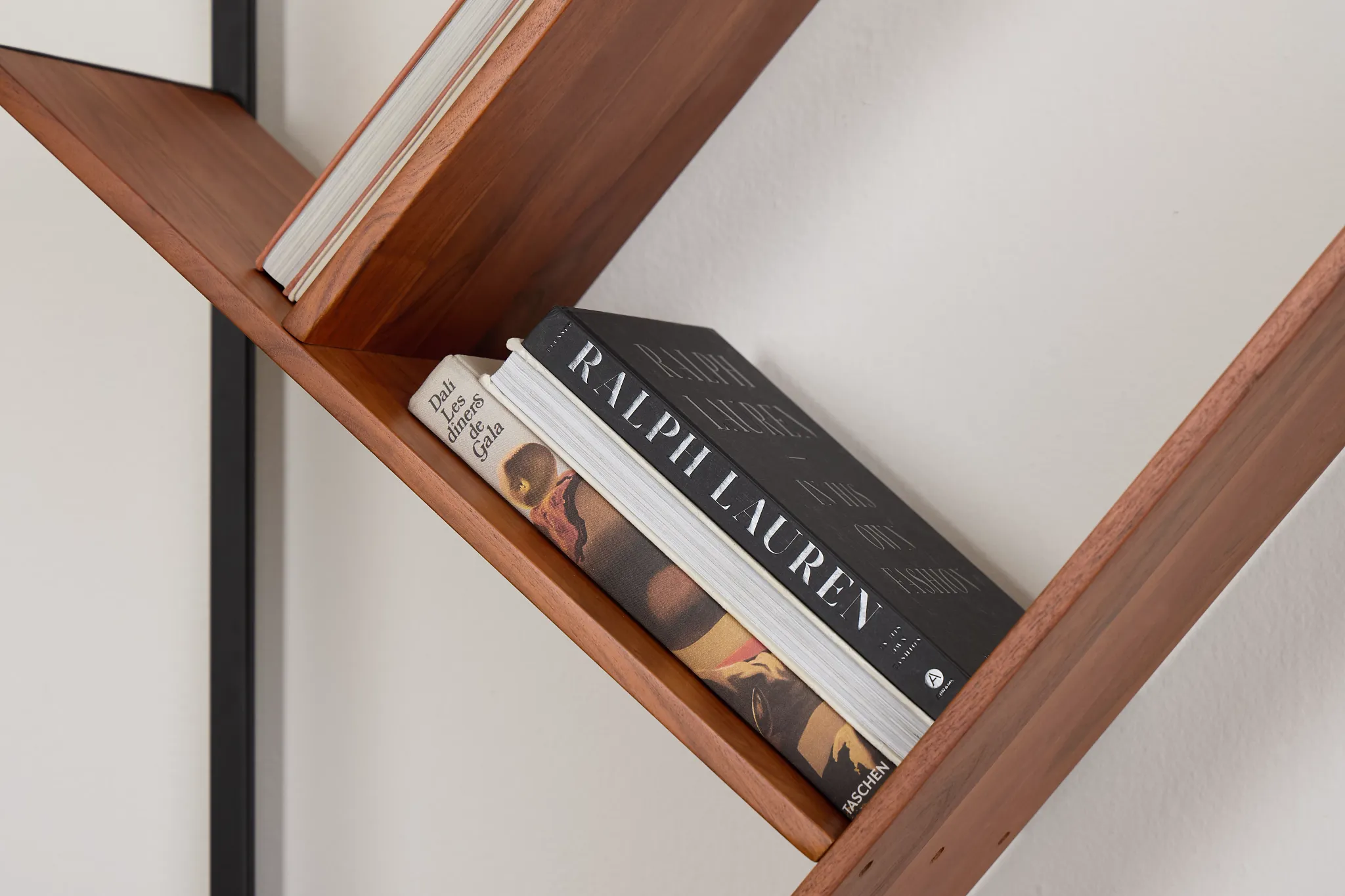 Billie Mid Tone Bookcase