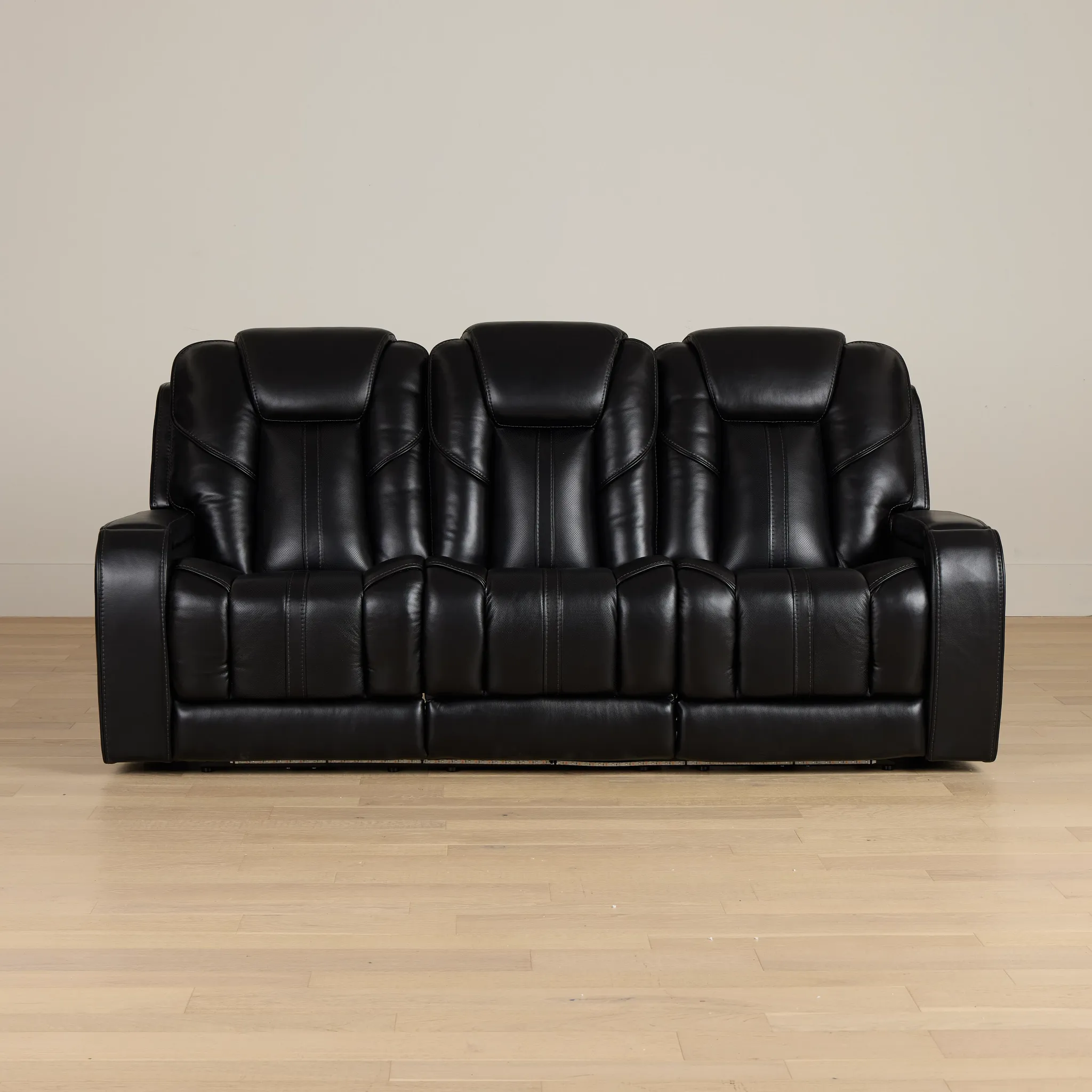 Eclipse Black Lthr/vinyl Power Reclining Sofa W/ Massage