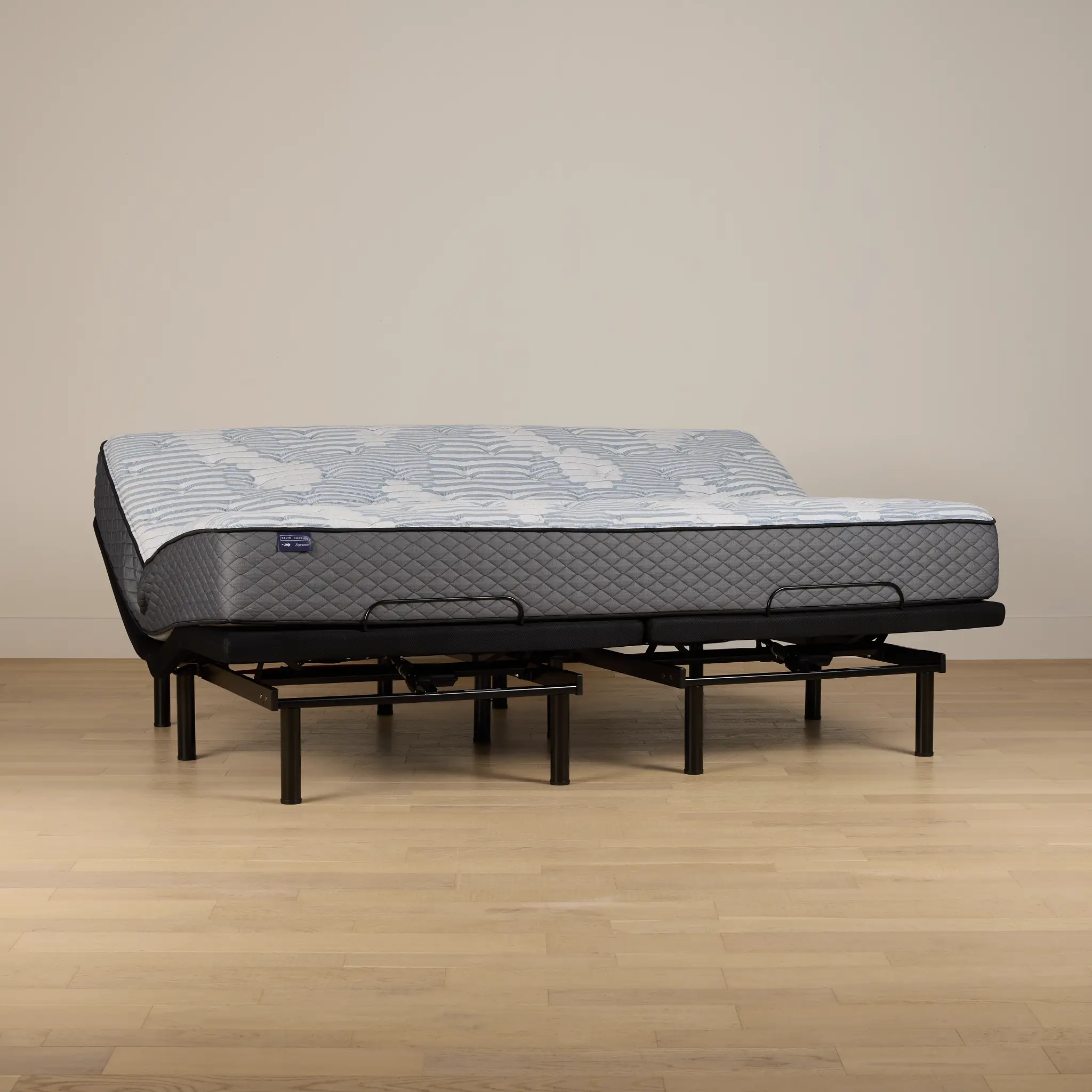 Kevin Charles By Sealy Signature Medium Plus Adjustable Mattress Set Kevin Charles By Sealy Signature Medium Plus Adjustable Mattress Set
