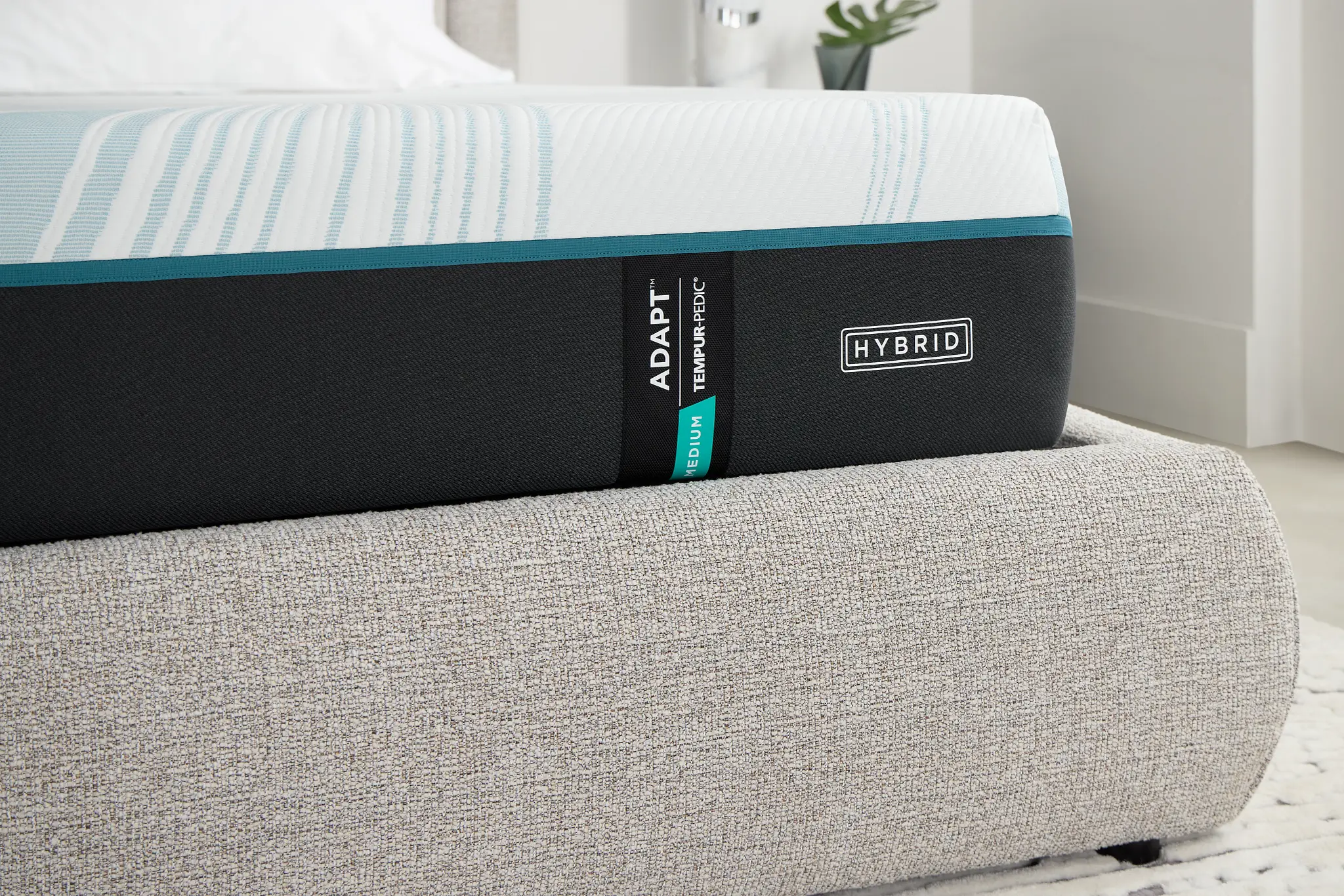 Tempur-pedic Tempur-adapt 11" Medium Hybrid Mattress Tempur-pedic Tempur-adapt 11" Medium Hybrid Mattress