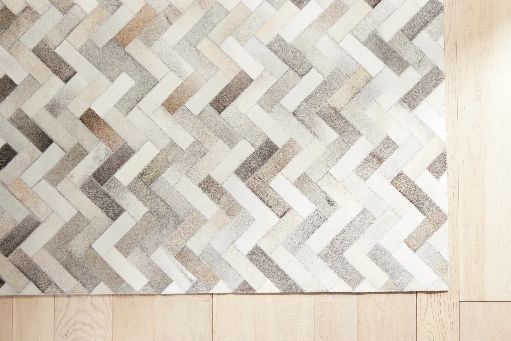 Chevy Light Gray Leather 5x8 Area Rug Chevy Light Gray Leather 5x8 Area Rug