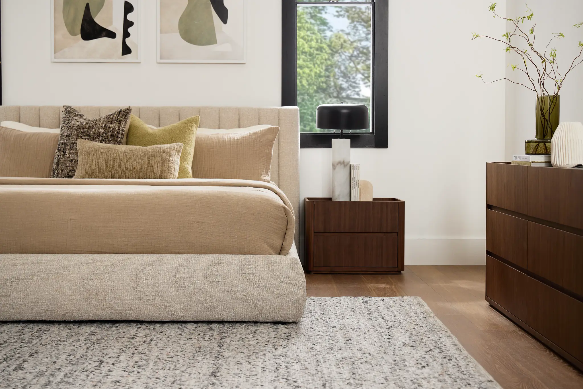 Best Rooms for Affordable Luxury Modern Traditional Furniture