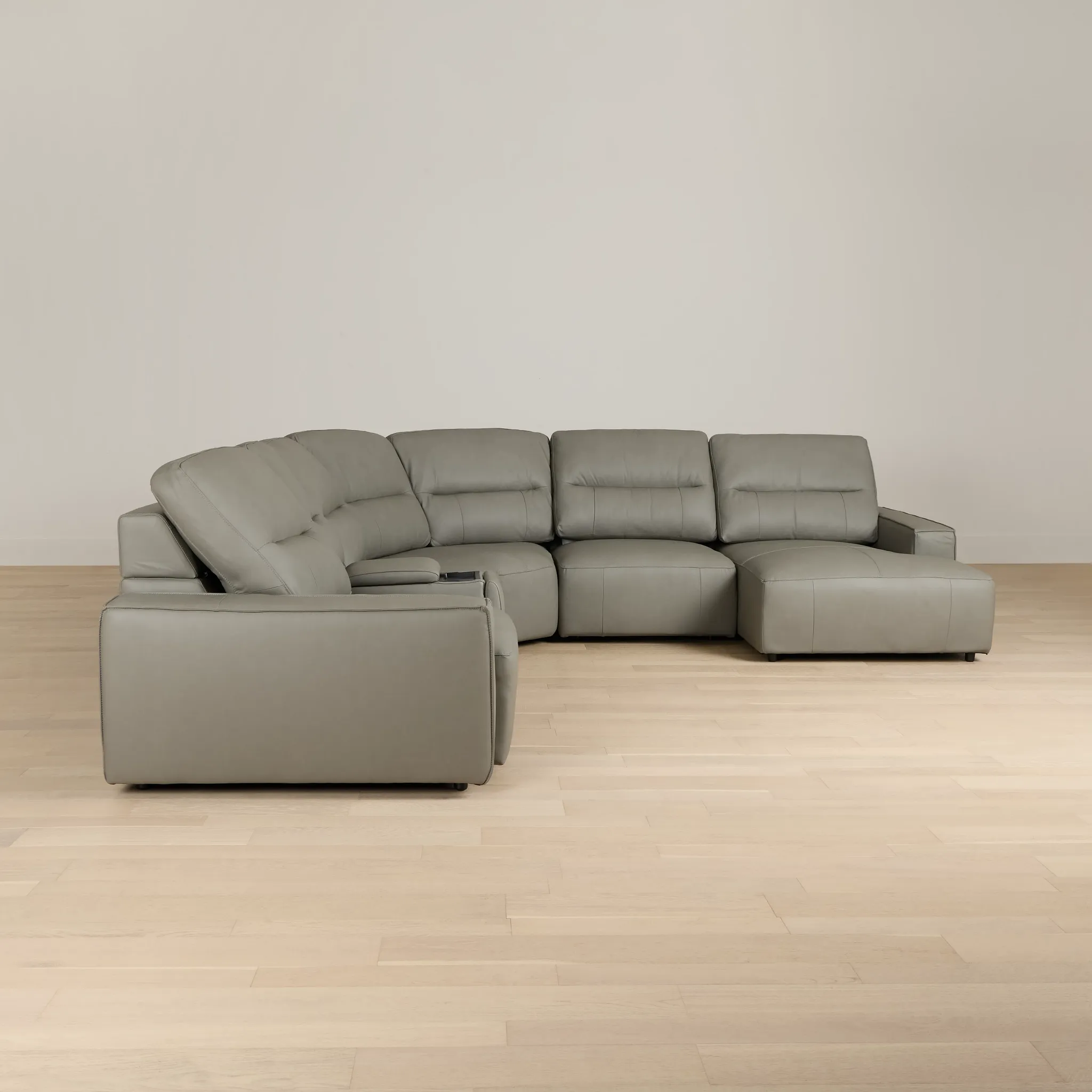 Rudy Gray Lthr/vinyl Medium Dual Power Right Extension Chaise Sectional