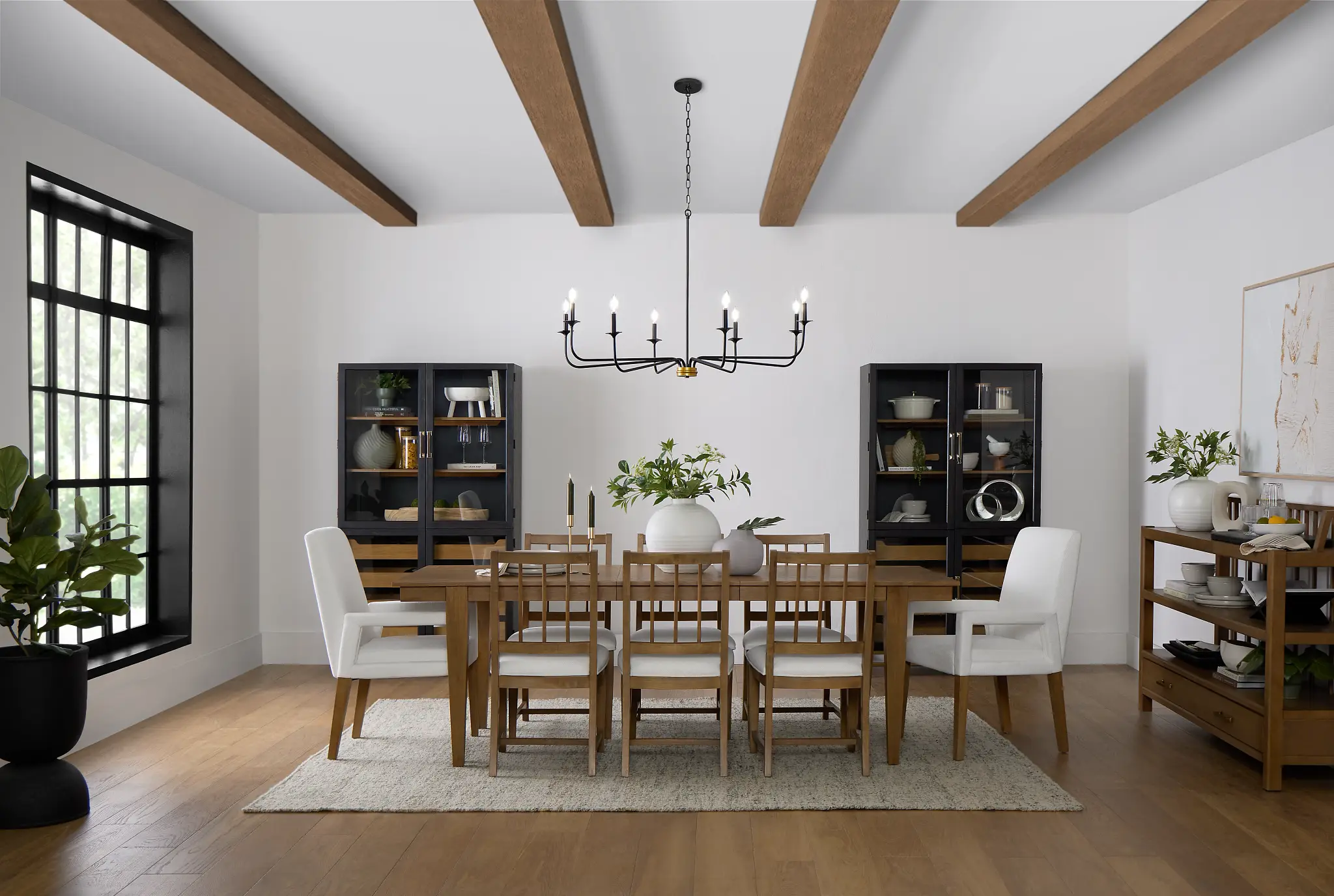How to Mix Dining Chair Styles for Visual Interest