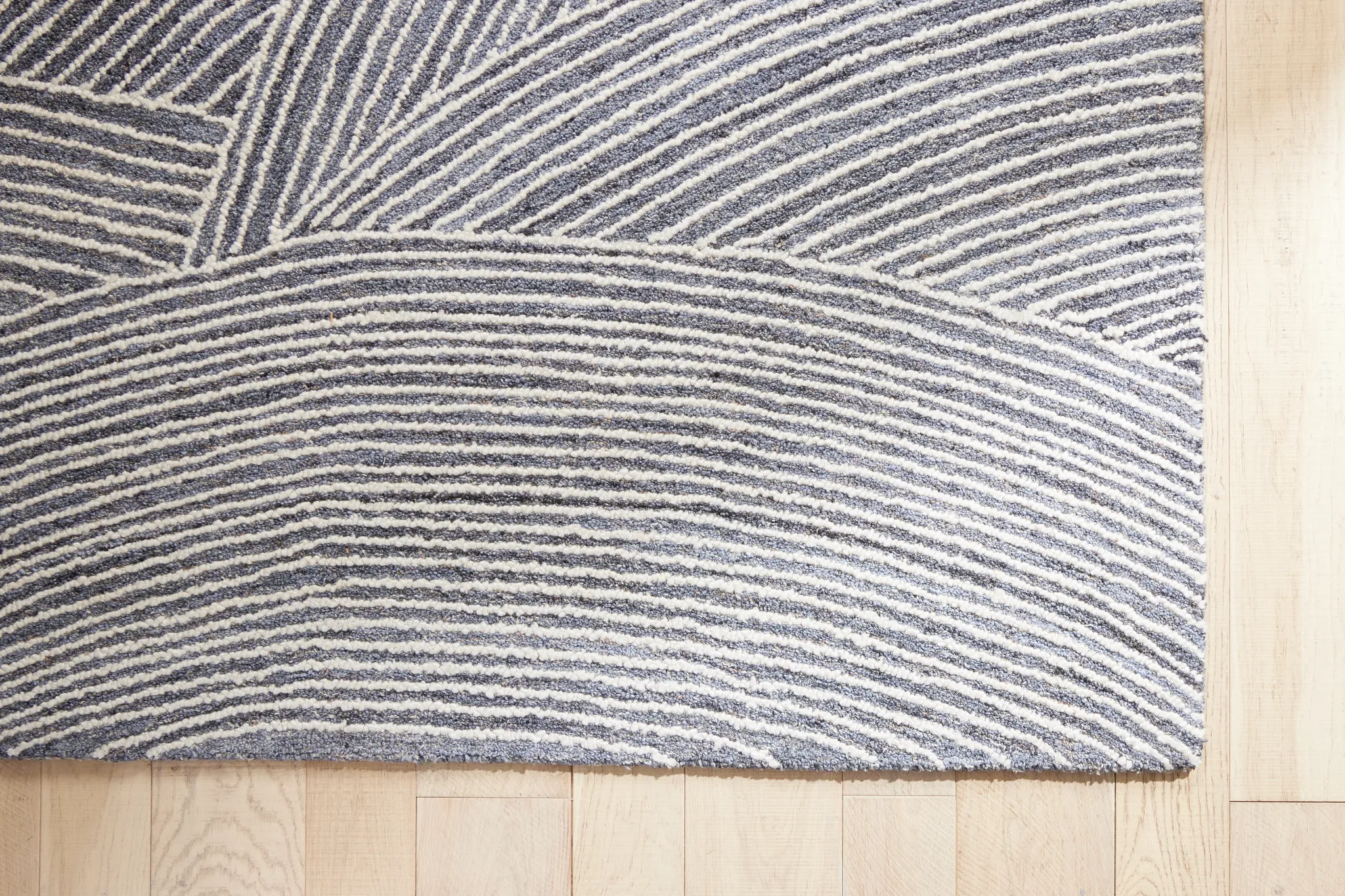 Patone Blue 5x8 Area Rug