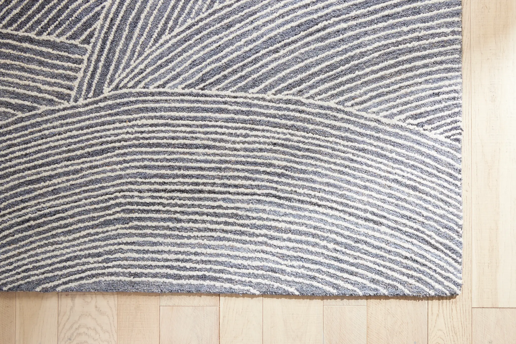 Patone Blue 5x8 Area Rug Patone Blue 5x8 Area Rug