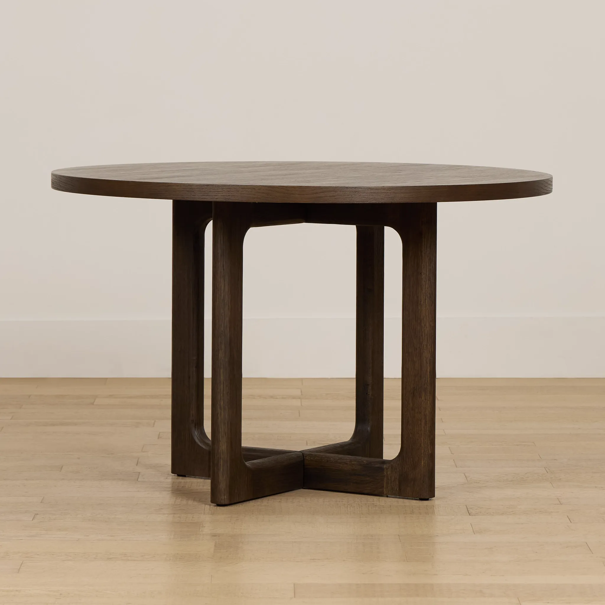 Santorini Dark Tone 47" Round Table