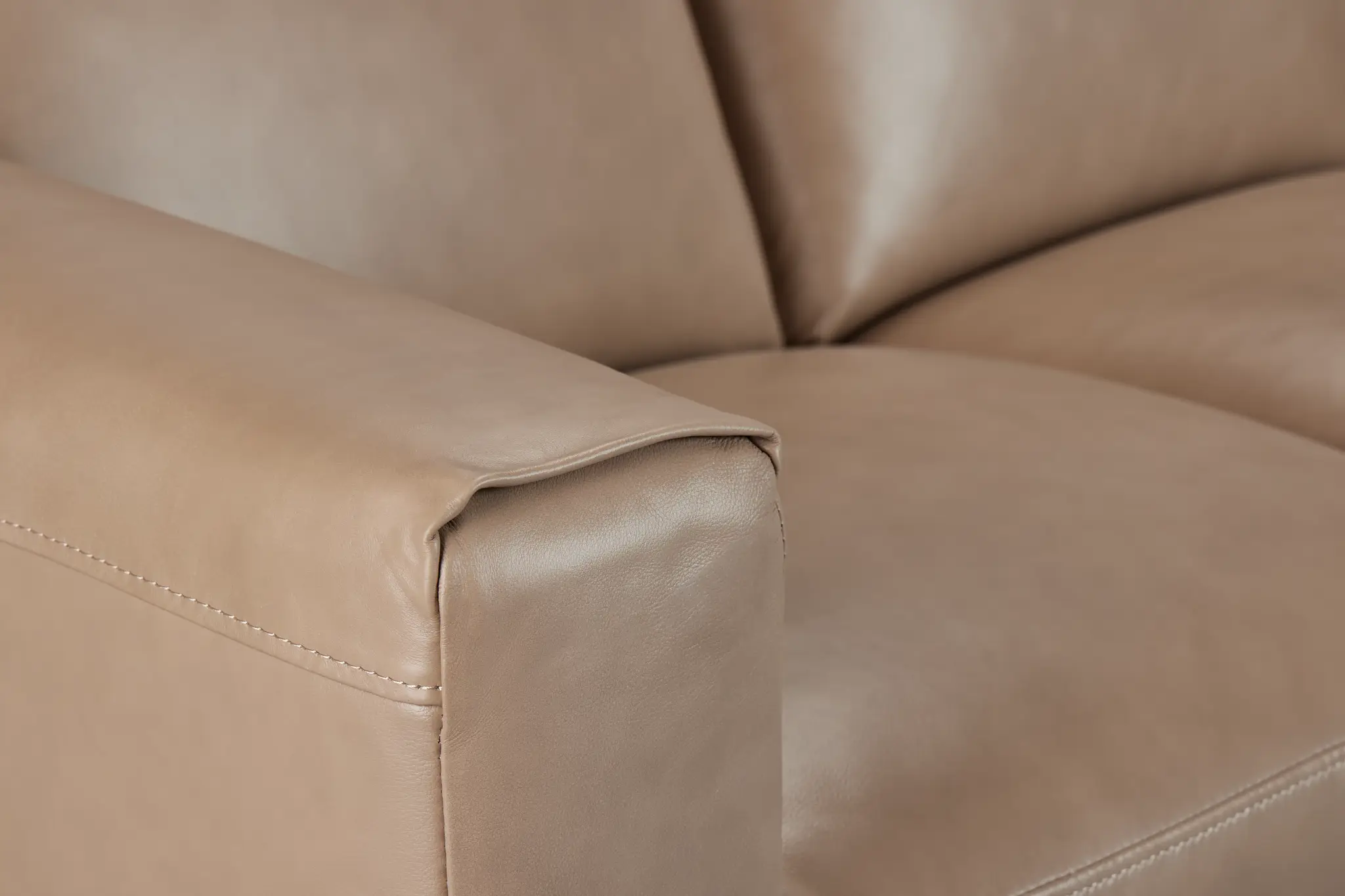 Lane Taupe Lthr/vinyl Sofa Lane Taupe Lthr/vinyl Sofa