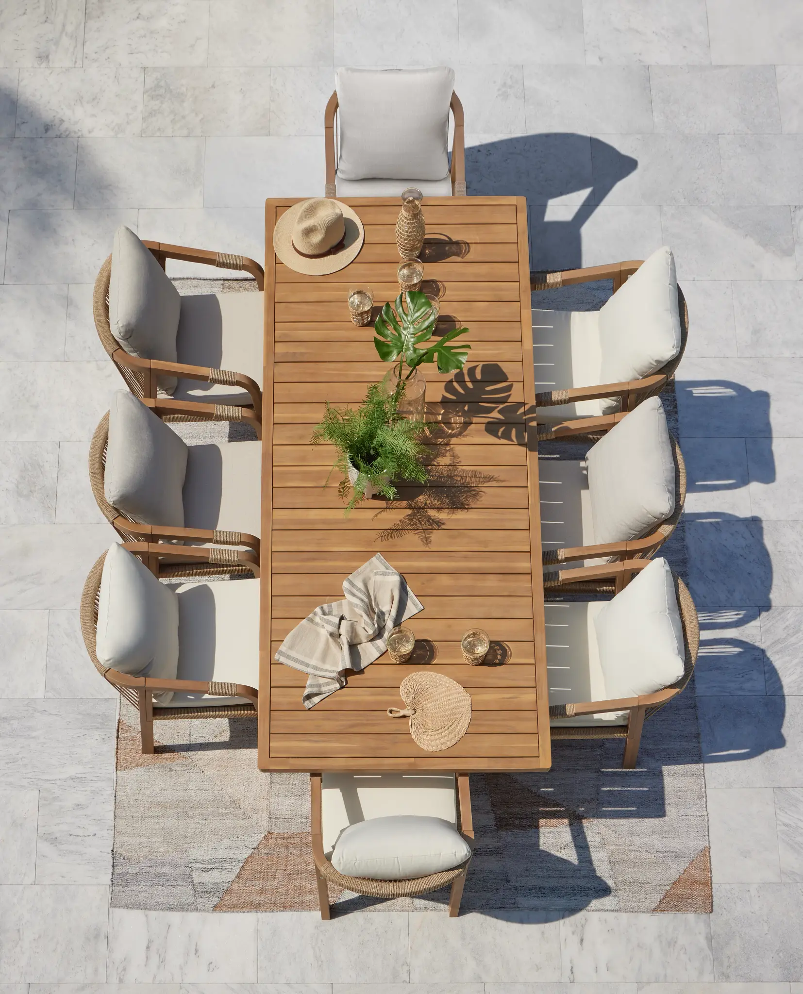 1. The Rise of Sustainable Outdoor Furniture 🌱