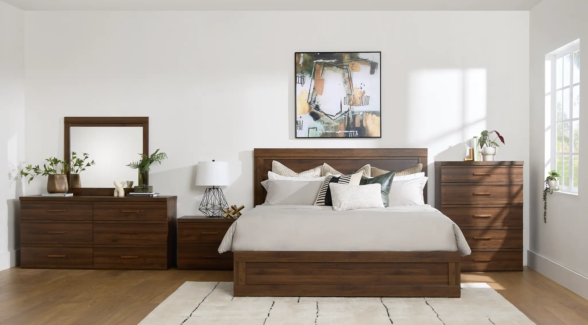 Mastering Bedroom Style and Function: The Ultimate Guide to Choosing Dressers and Nightstands Mastering Bedroom Style and Function: The Ultimate Guide to Choosing Dressers and Nightstands