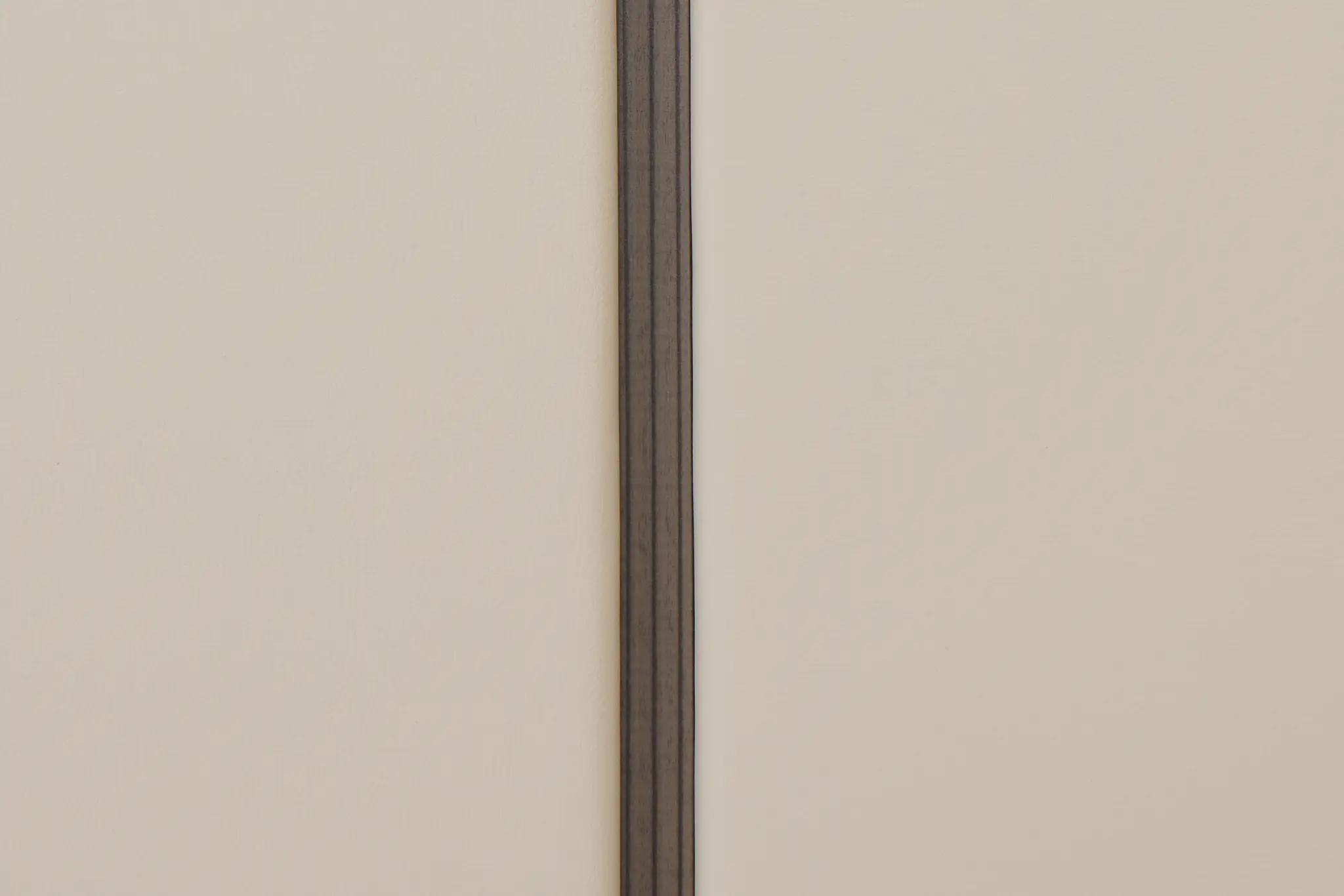 Sienna Two-tone Platform Bed Sienna Two-tone Platform Bed