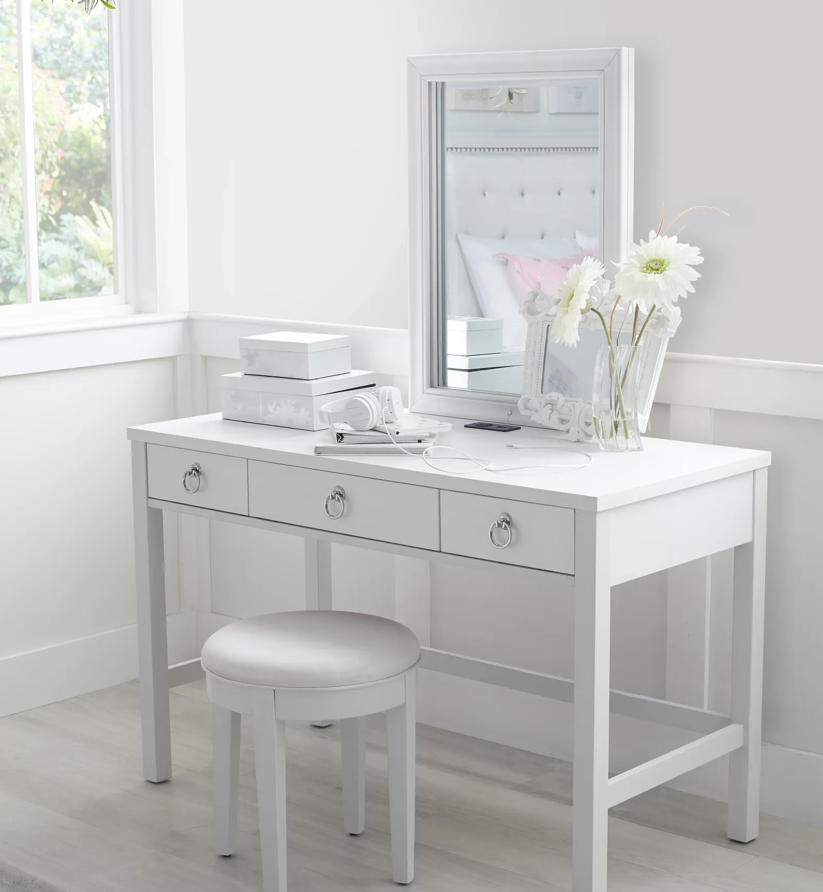 Smart Storage & Vanity Furniture Gifts for an Organized Home