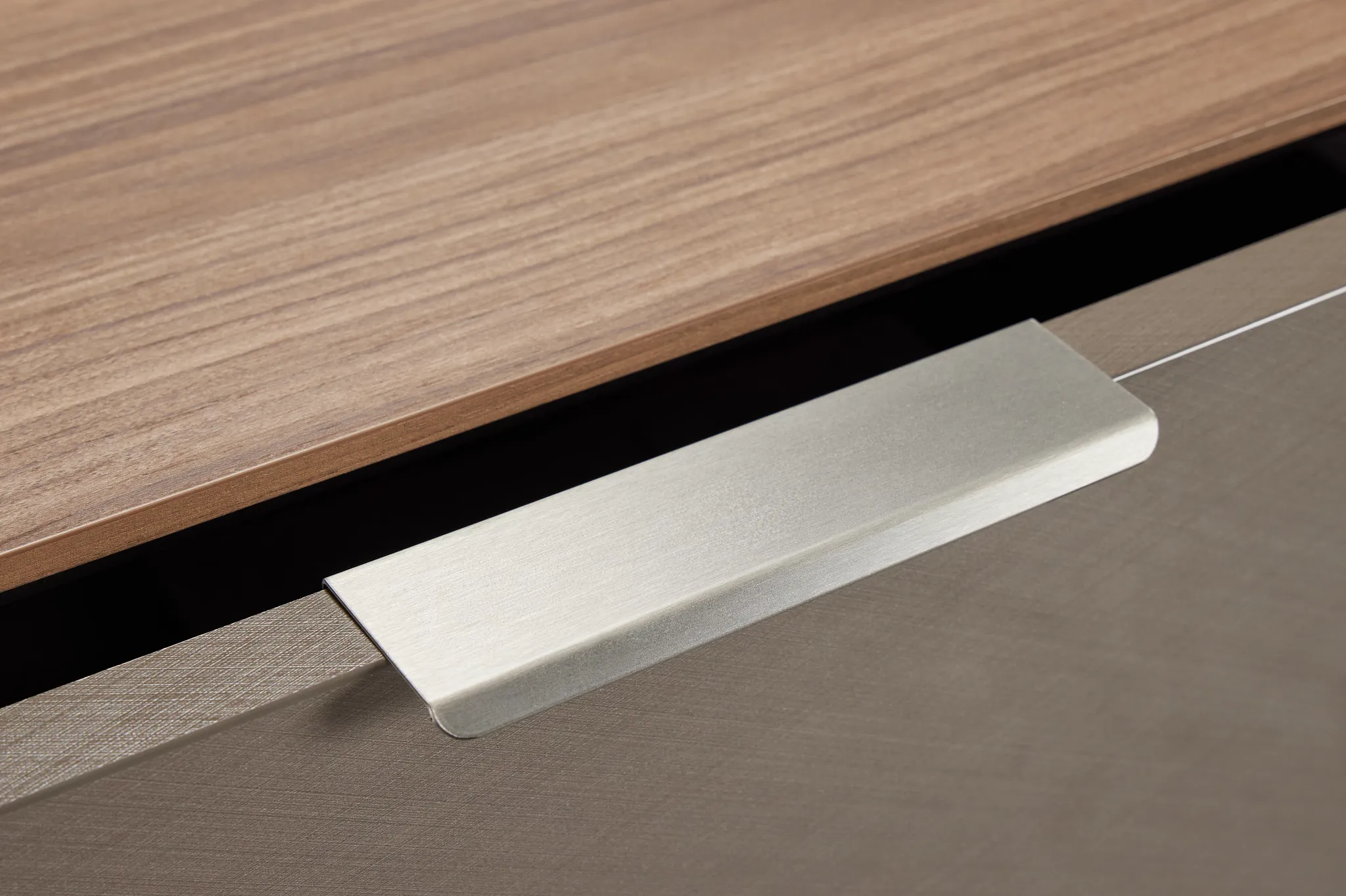 Palermo Two-tone Drawer Chest