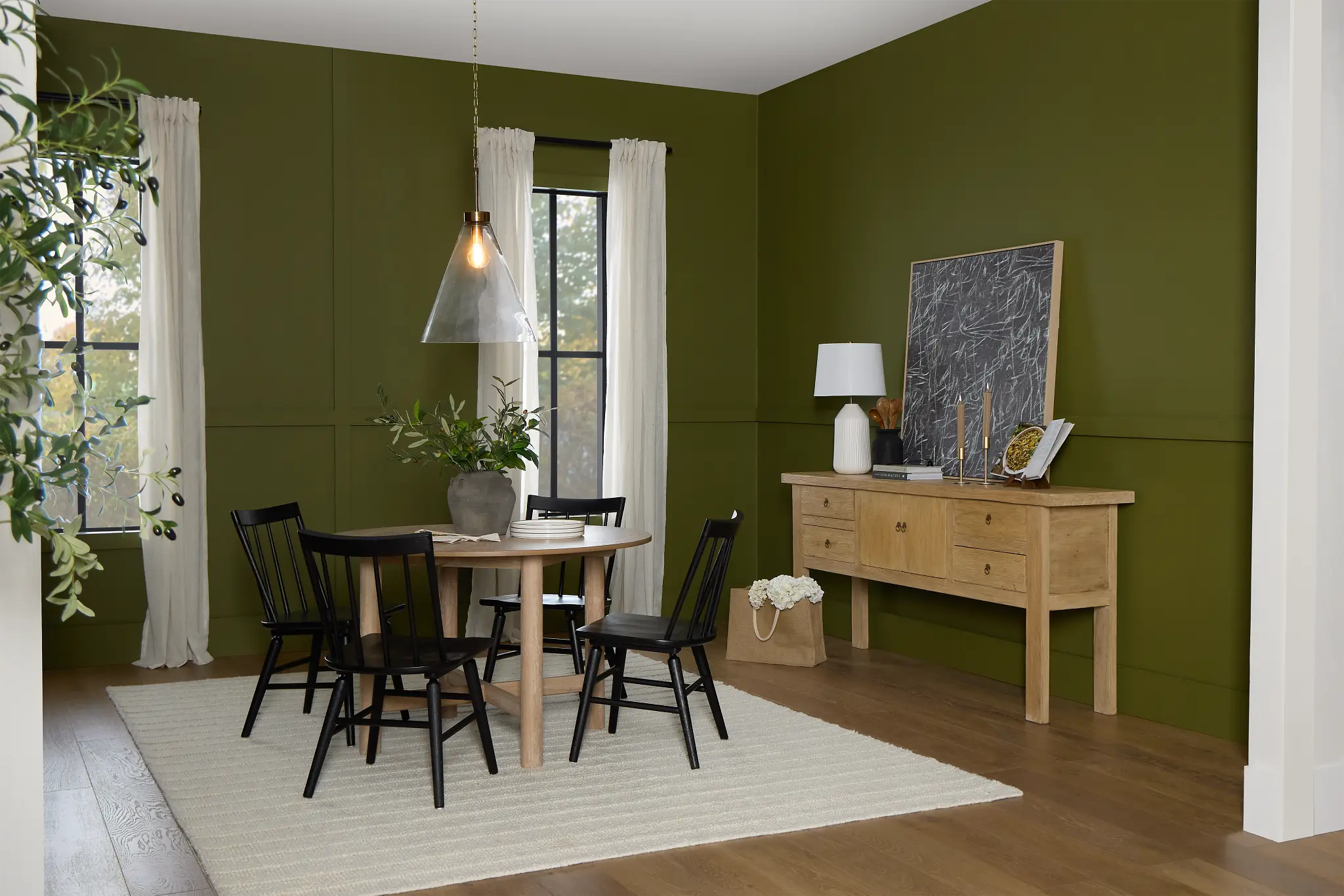 Taylor Light Tone Round Table & 4 Wood Chairs Taylor Light Tone Round Table & 4 Wood Chairs