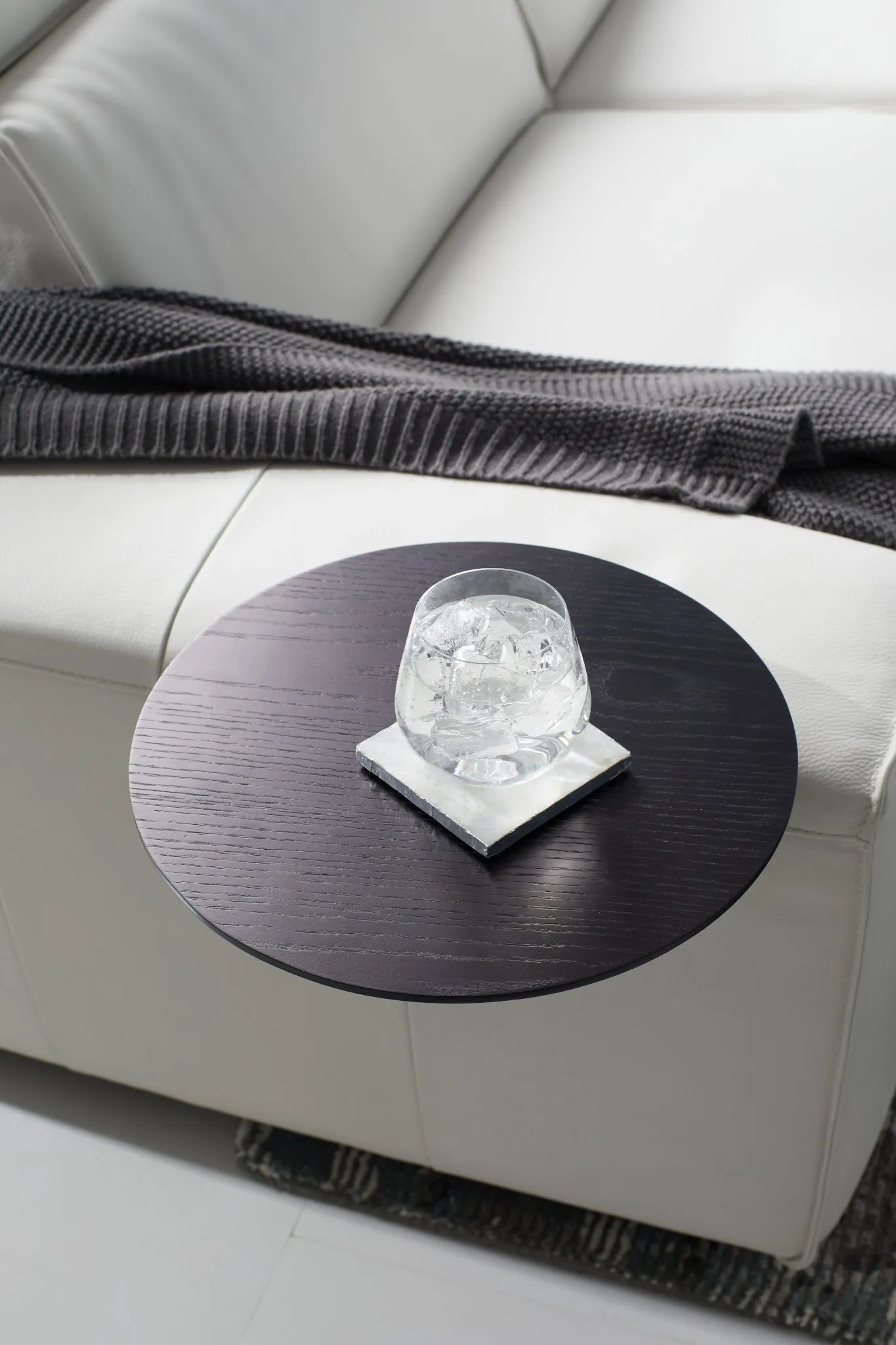 Carmelo White Leather Medium Triple Power 2-arm Sectional