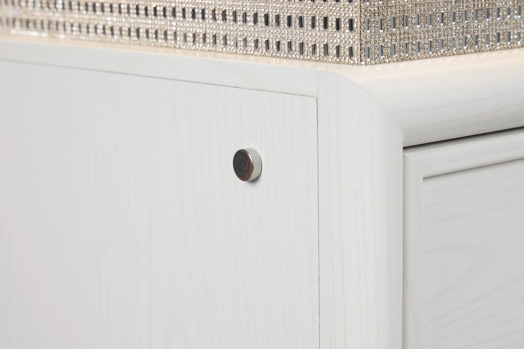 Alessandria White Lighted Nightstand