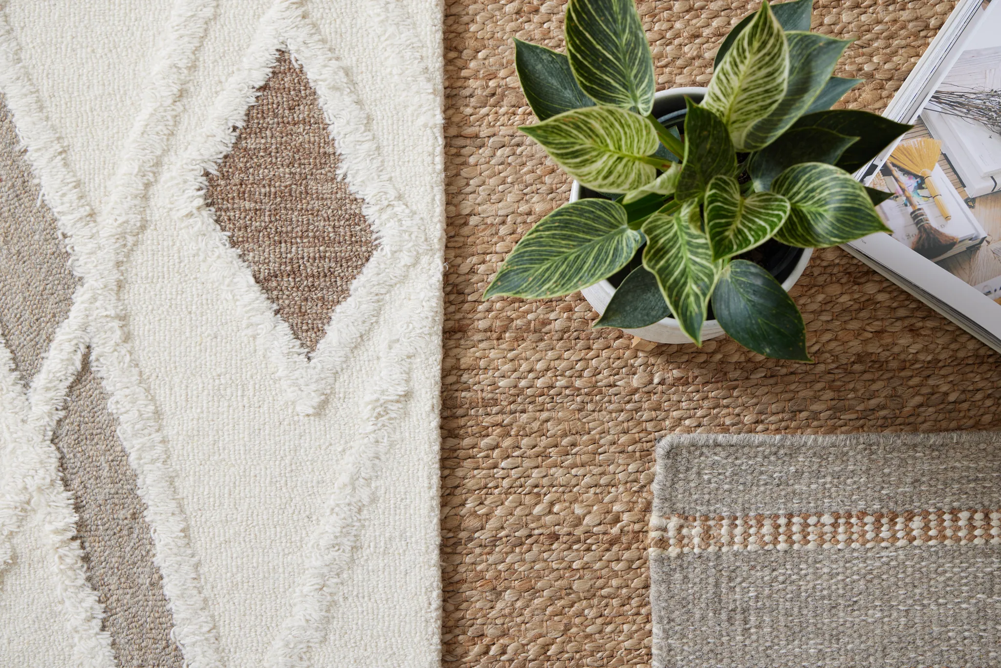 Senza Beige Wool 5x8 Area Rug