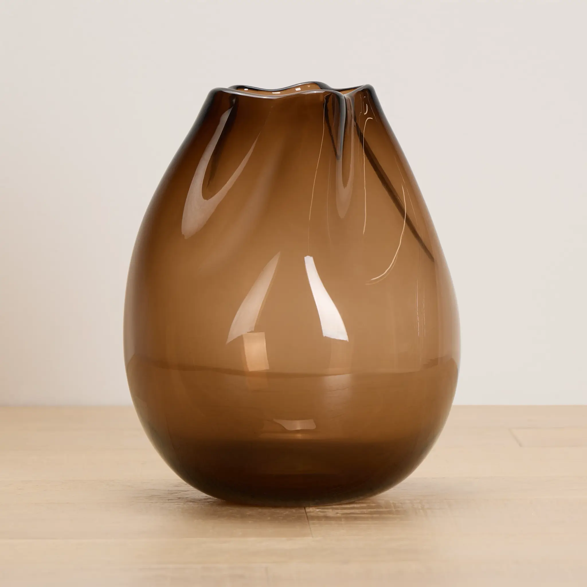 Atlas Medium Brown Vase Atlas Medium Brown Vase