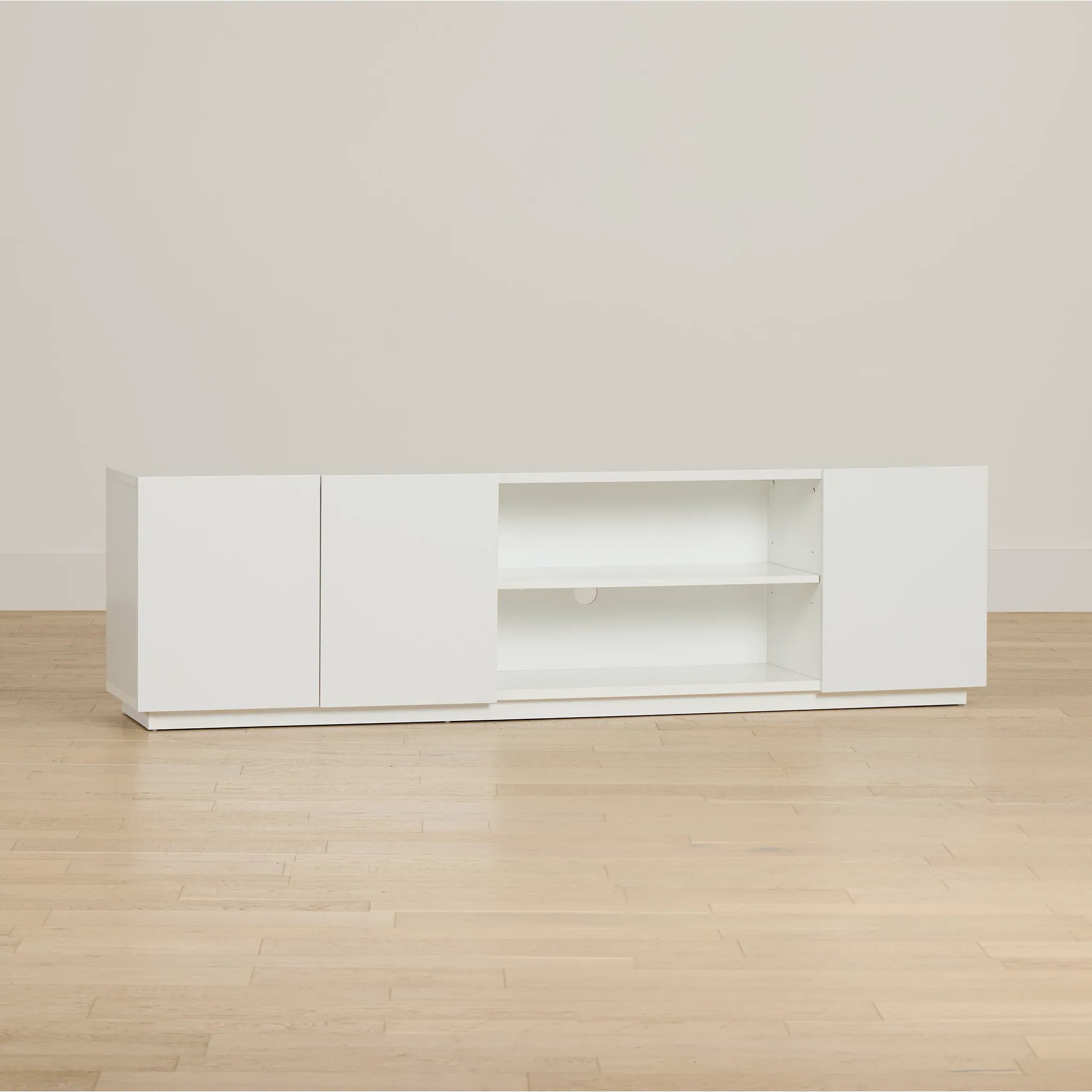 Alessandria White 88" Tv Stand