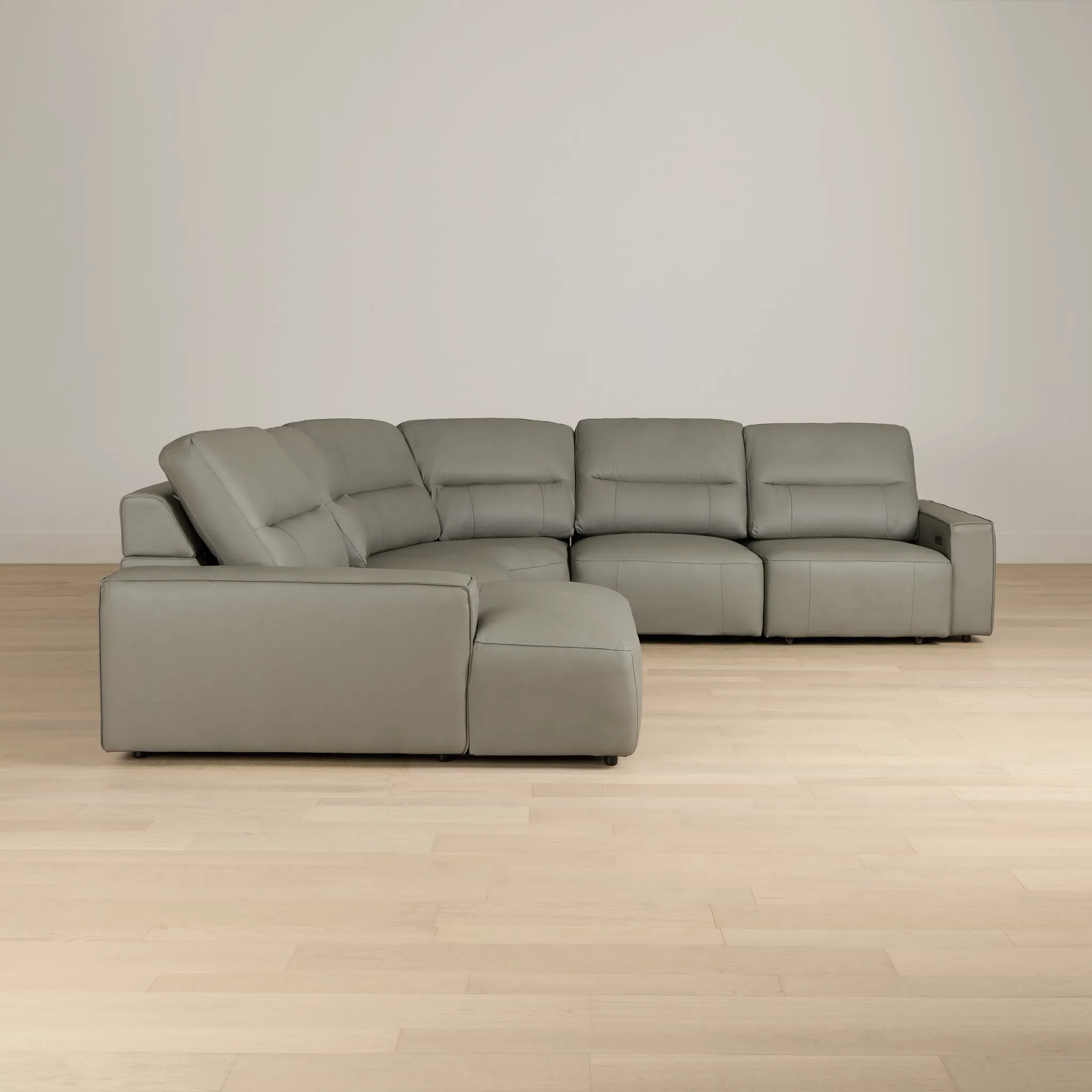 Rudy Gray Lthr/vinyl Small Right Chaise Power Extension Sectional