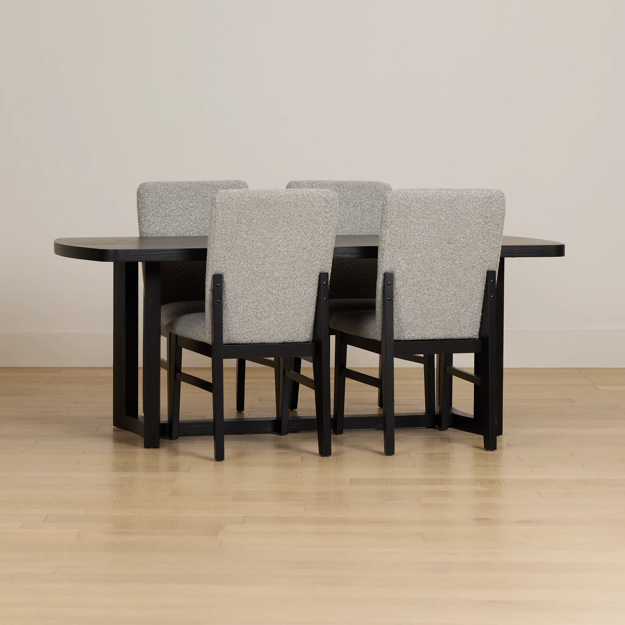 Modesto Black Rectangular Table & 4 Upholstered Chairs