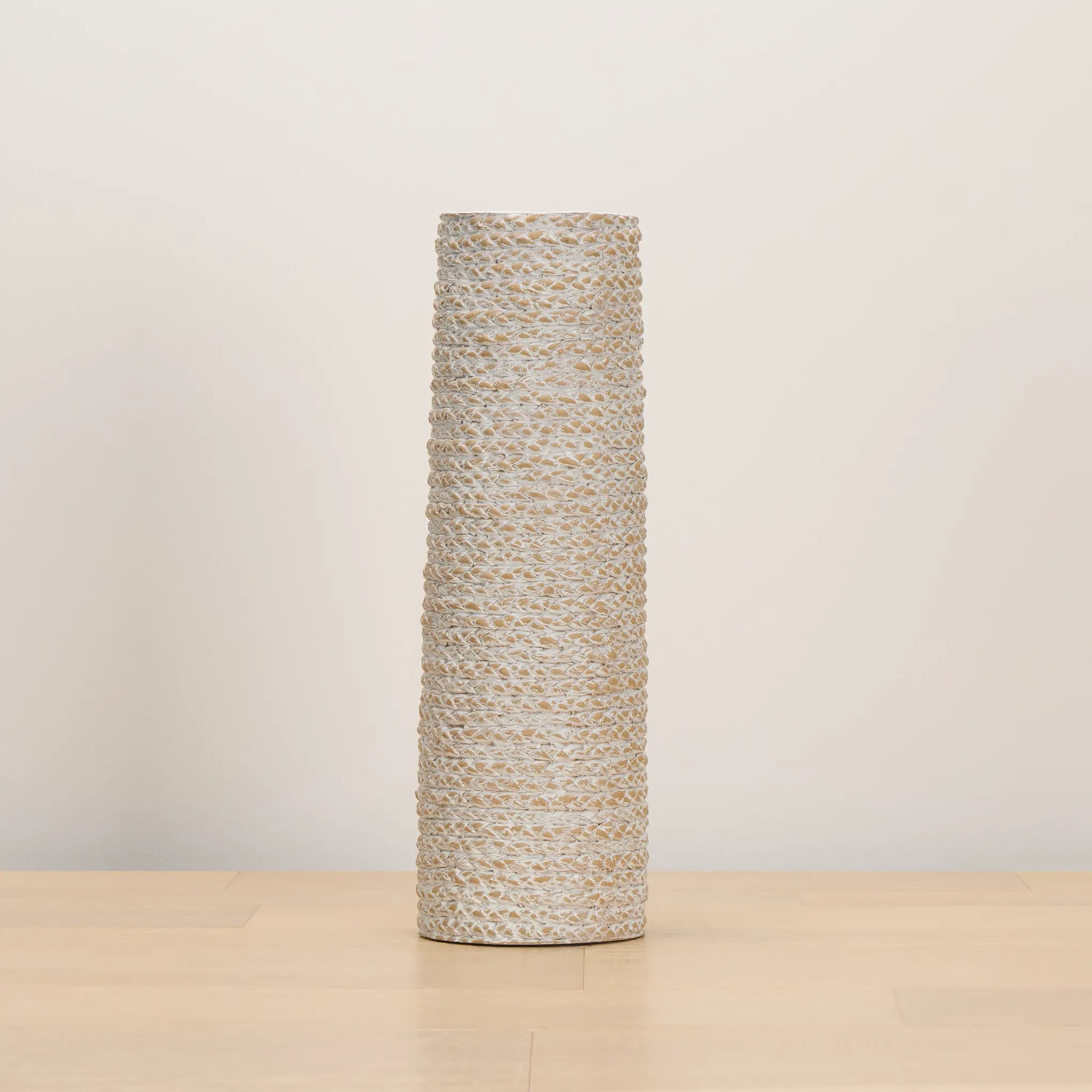 Toulon White Short Vase Toulon White Short Vase