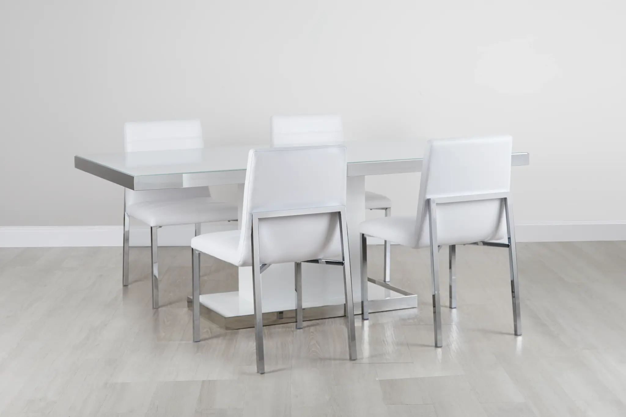 Miami White 78" Table & 4 Chairs Miami White 78" Table & 4 Chairs