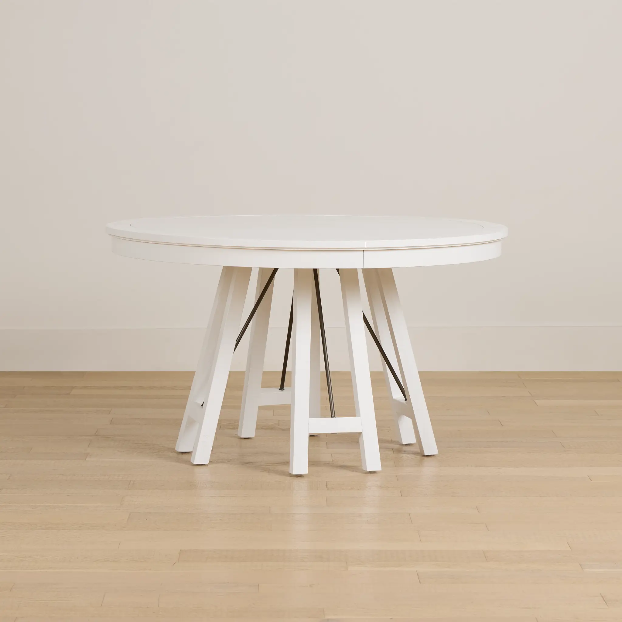 Heron Cove White 52" Round Table Heron Cove White 52" Round Table