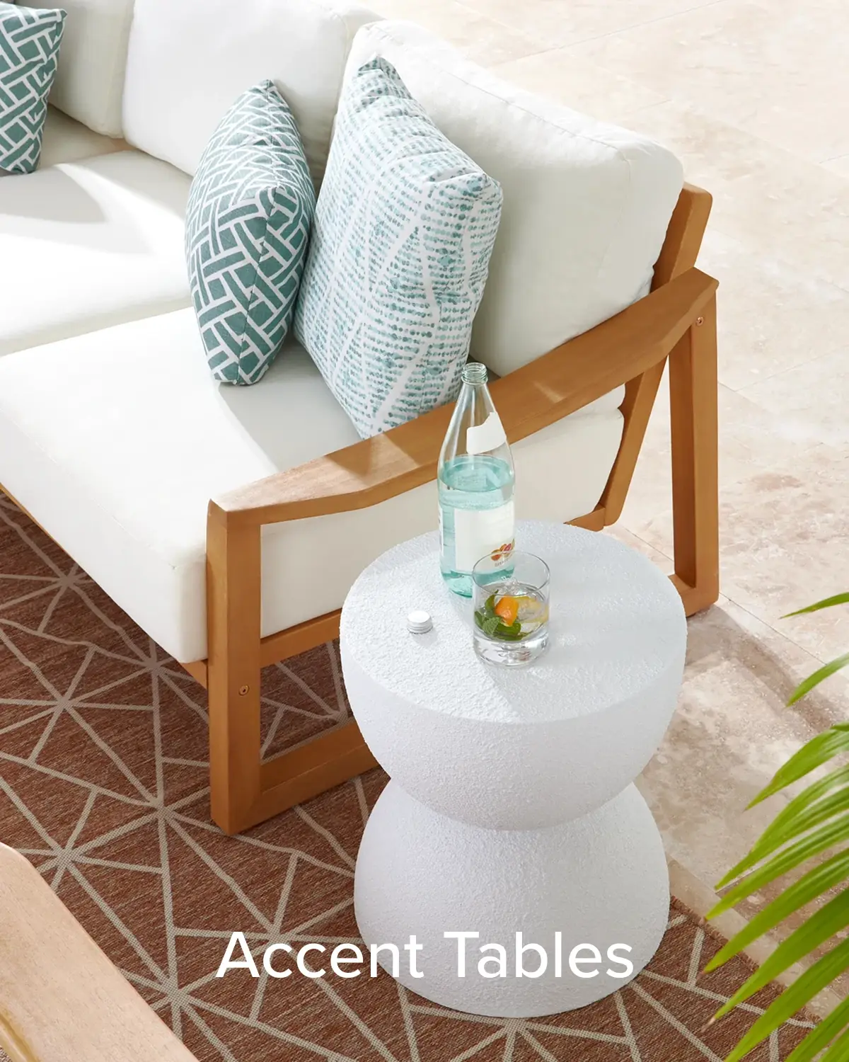 MAR15545-0826-0220-OutdoorEvent-ECB-AccentTables-XLG.jpg MAR15545-0826-0220-OutdoorEvent-ECB-AccentTables-XLG.jpg