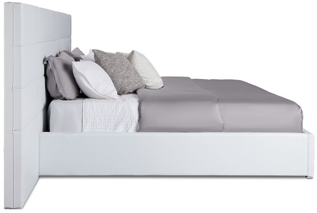 Doral White Uph Spread Bed