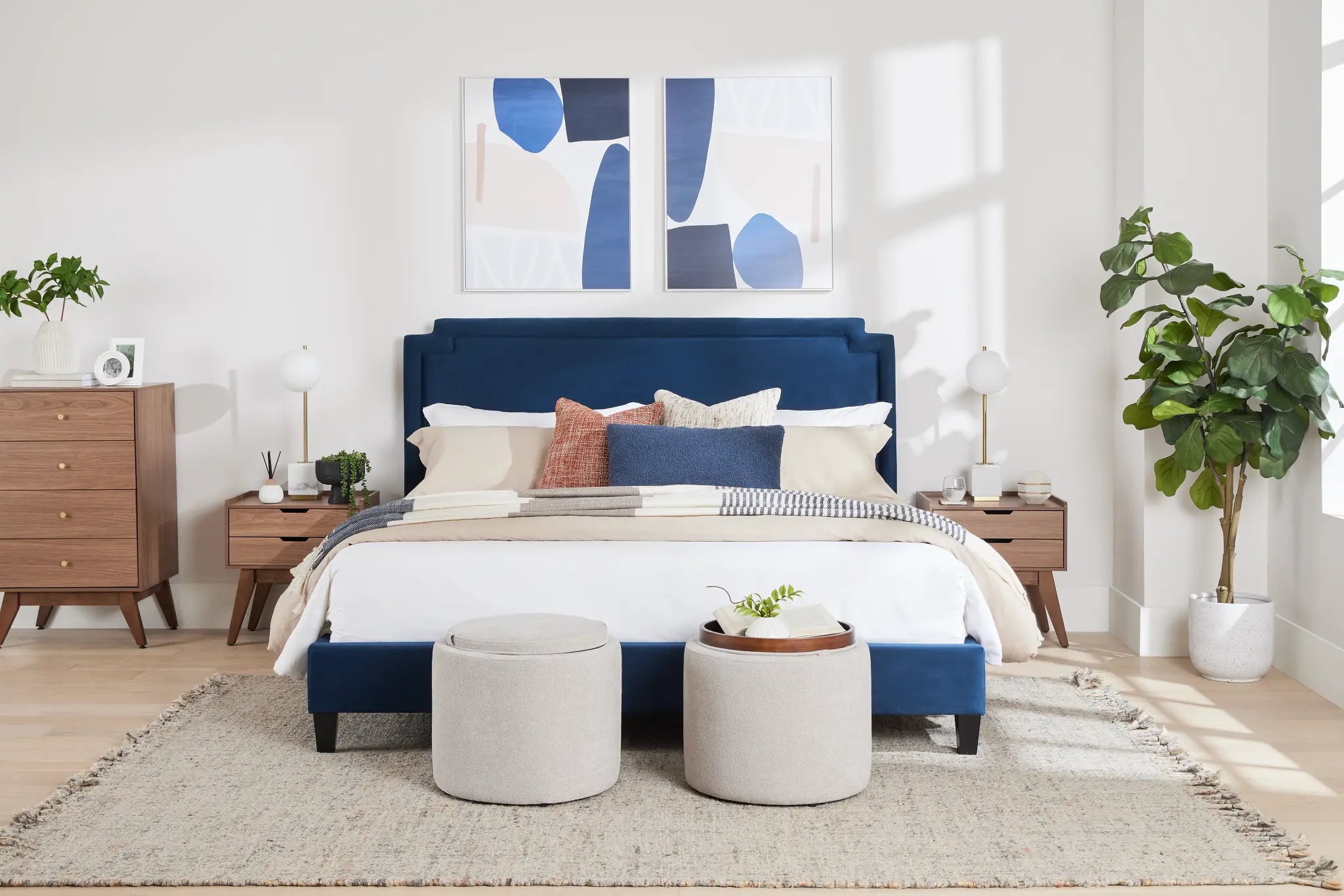 Whitney Upholstered Bed – Elegant and Timeless