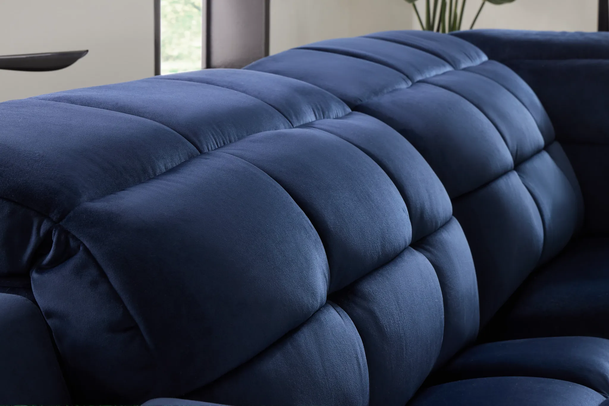 Gemma Navy Velvet Medium Triple Power Right Chaise Sectional