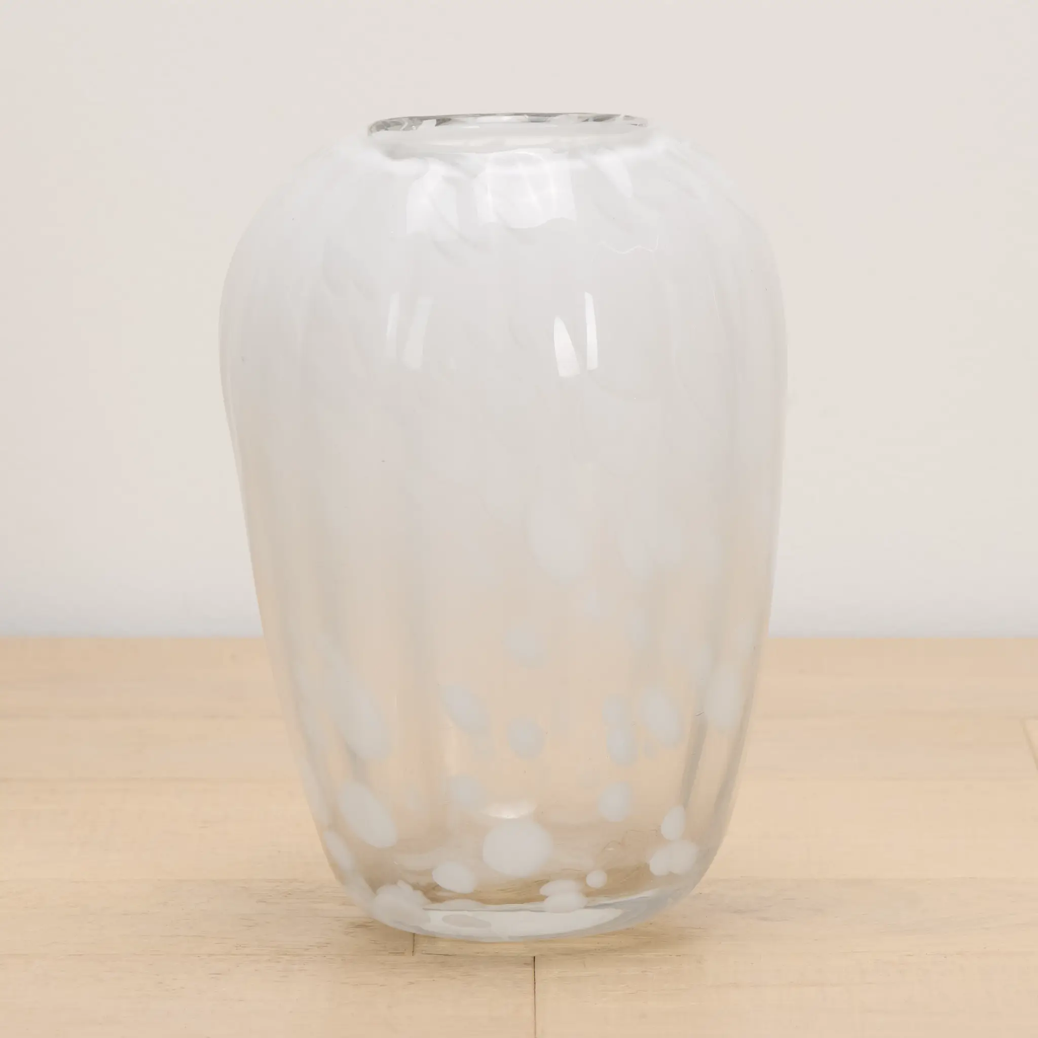 Indi White Vase Indi White Vase