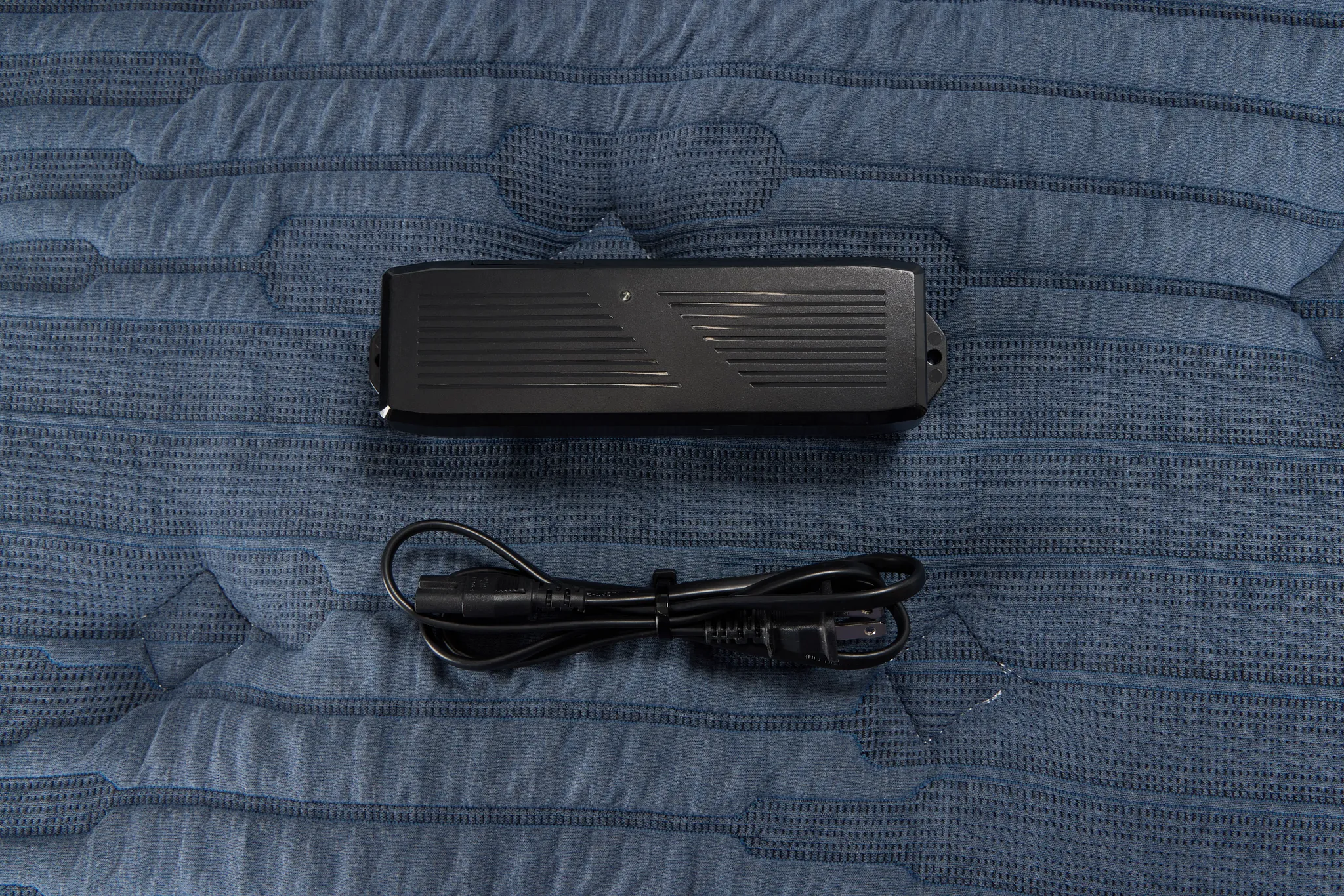 Kevin Charles By Sealy Reserve Lux Firm Deluxe Adjustable Mattress Set