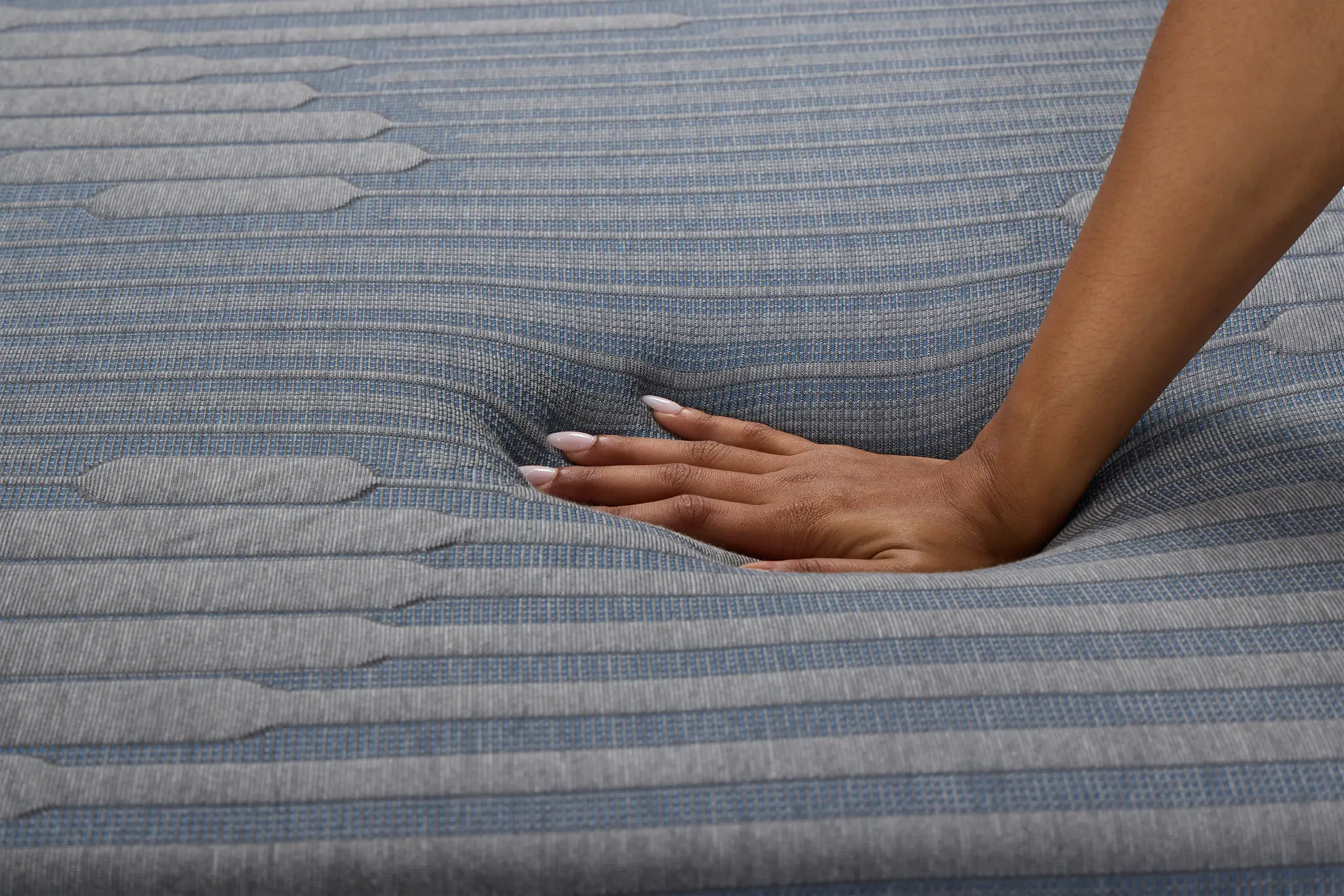 Kevin Charles By Sealy Hybrid 12.25" Plush Mattress Kevin Charles By Sealy Hybrid 12.25" Plush Mattress