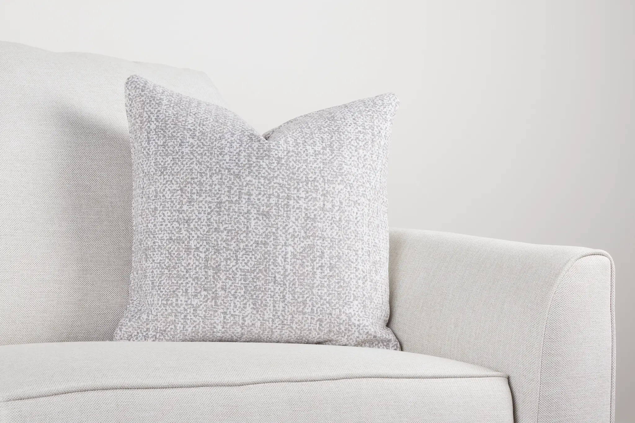 Zeta 18" Pewter Accent Pillow Zeta 18" Pewter Accent Pillow