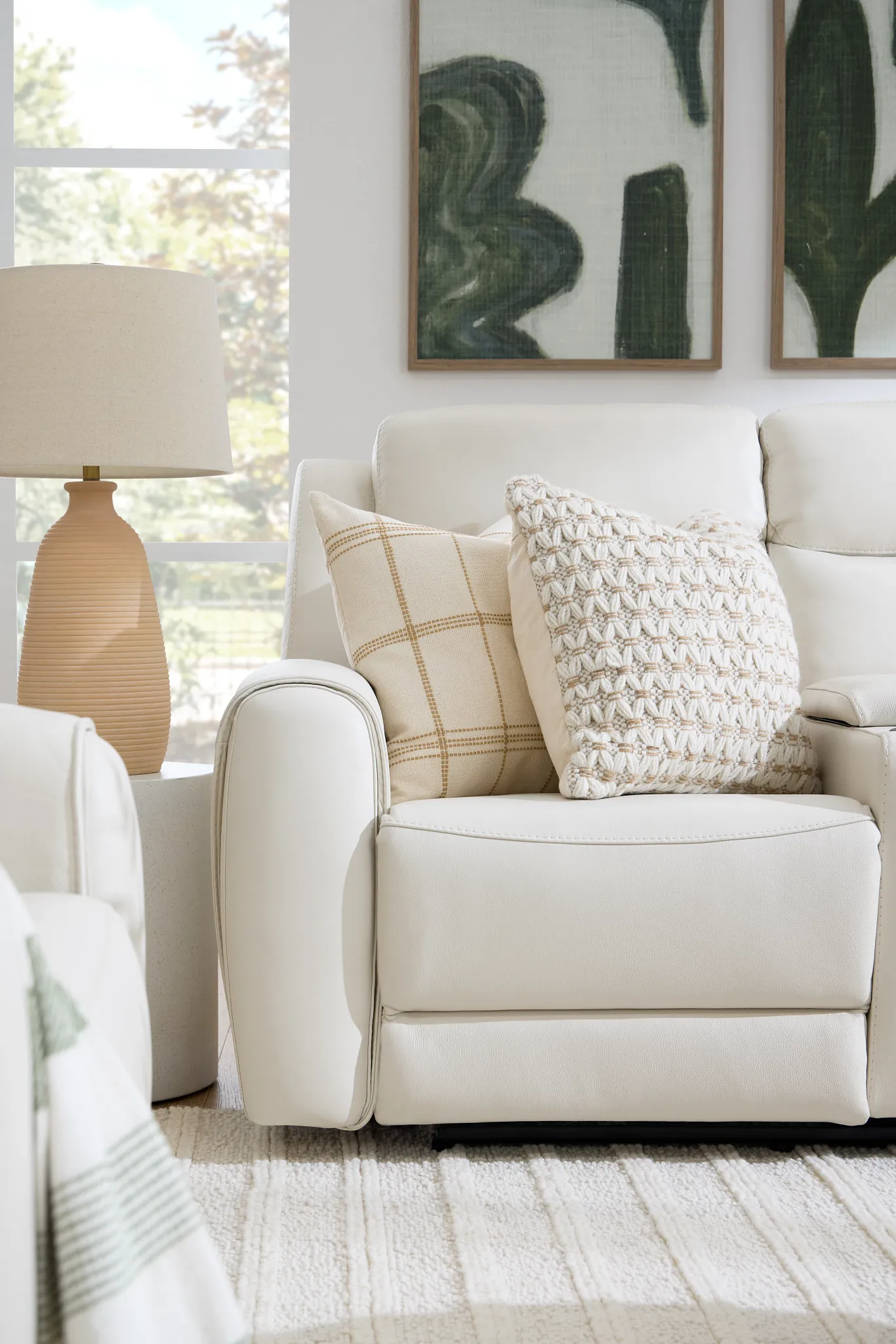 Walker Ivory Lthr/vinyl Reclining Console Loveseat