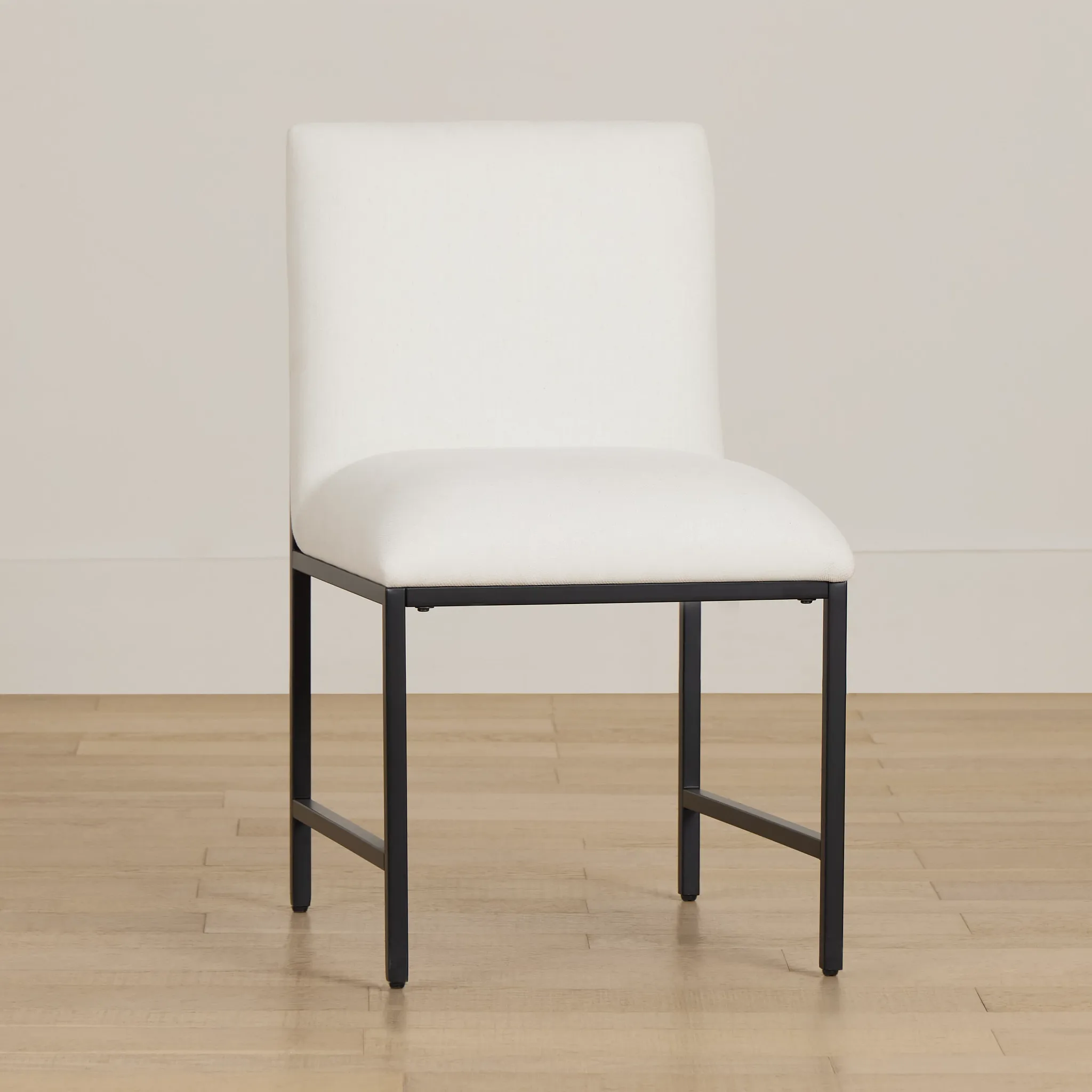 Highland Black Upholstered Side Chair