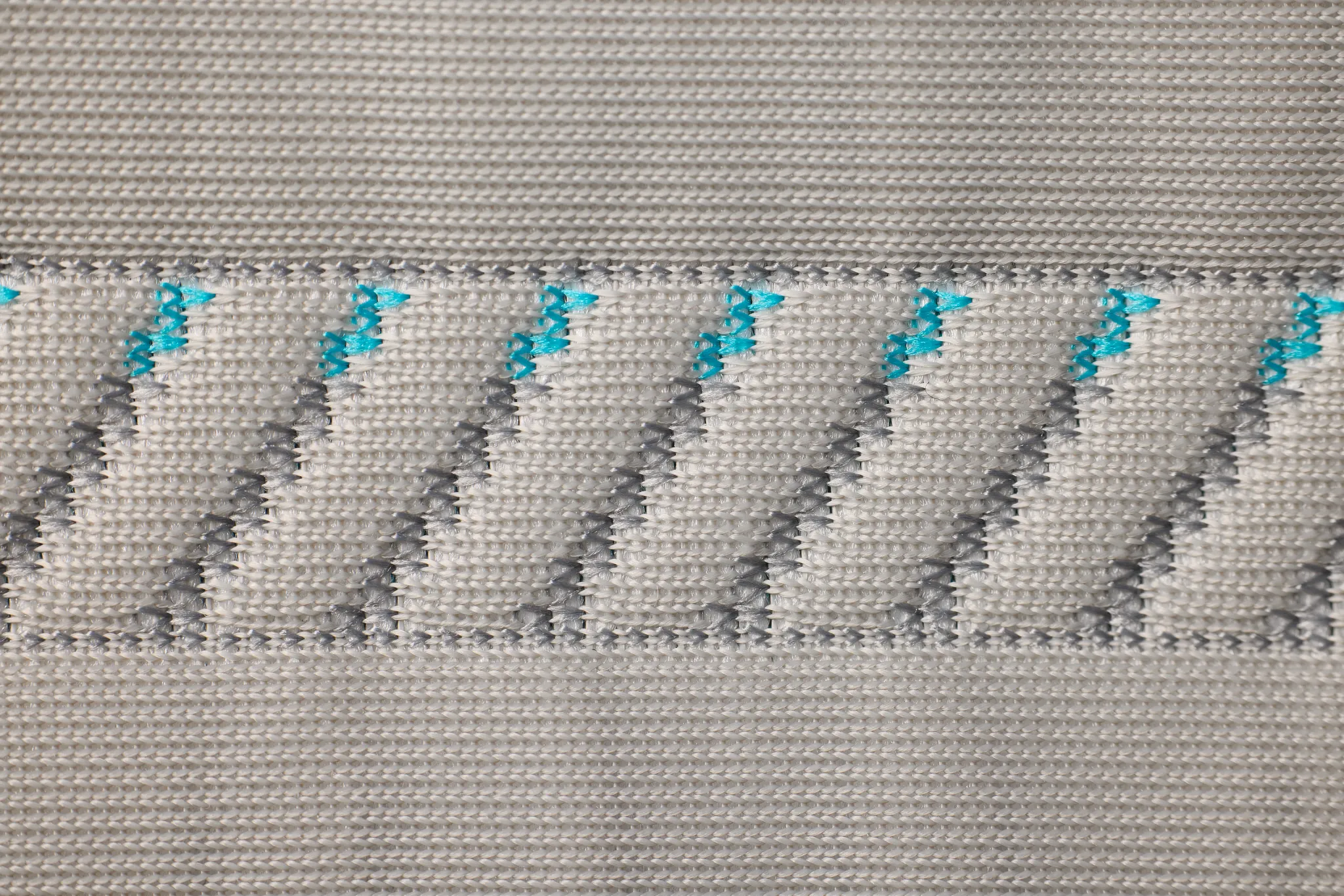 Rest & Renew Performance Pro Medium Mattress Set