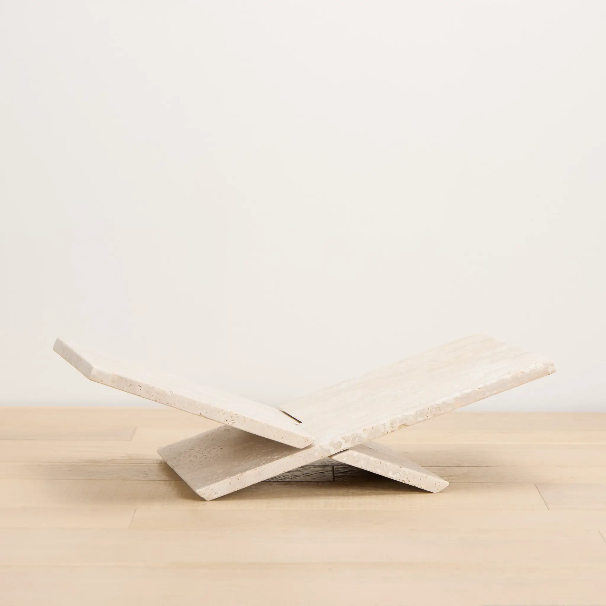 Trave Beige Tabletop Accessory Trave Beige Tabletop Accessory