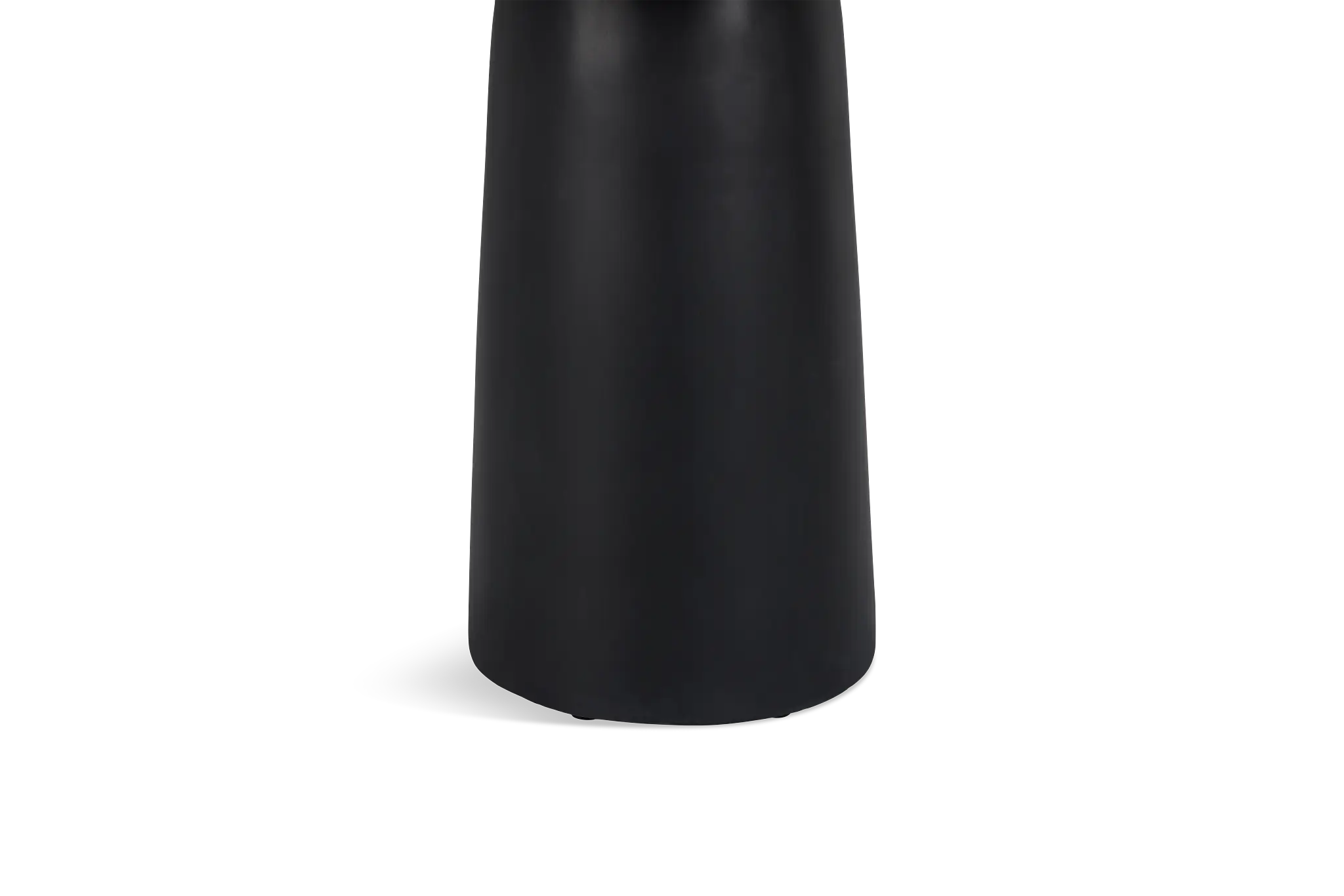 Malo Black Round End Table Malo Black Round End Table