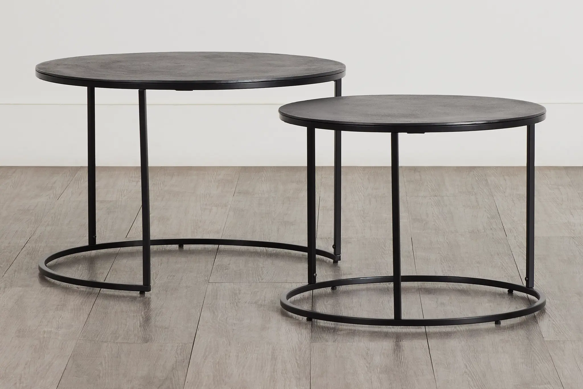 Doren Black Round Nesting Coffee Table Doren Black Round Nesting Coffee Table