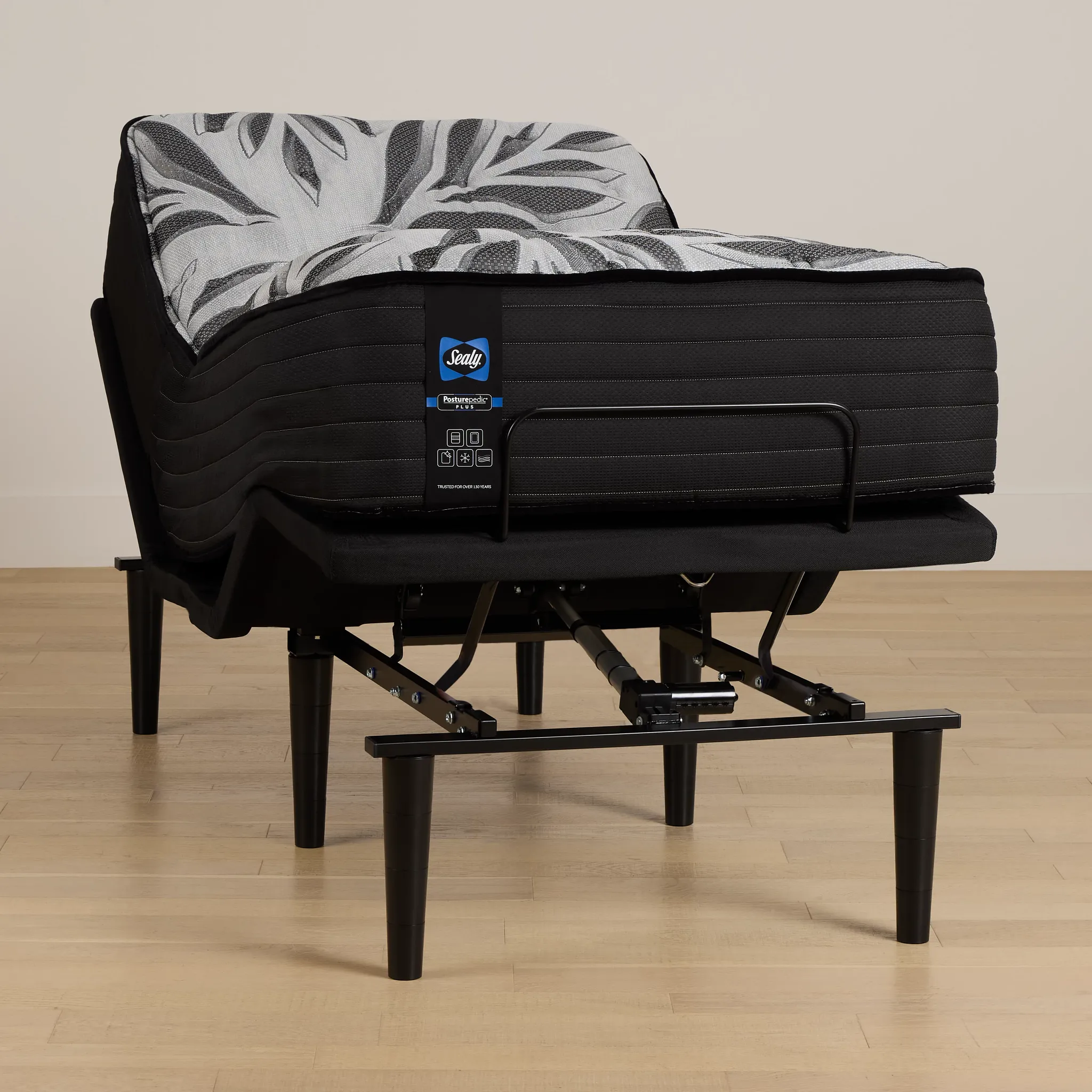 Sealy Posturepedic Plus Exuberant Ii 15" Ultra Plsh Ease Adjustable Mattress Set