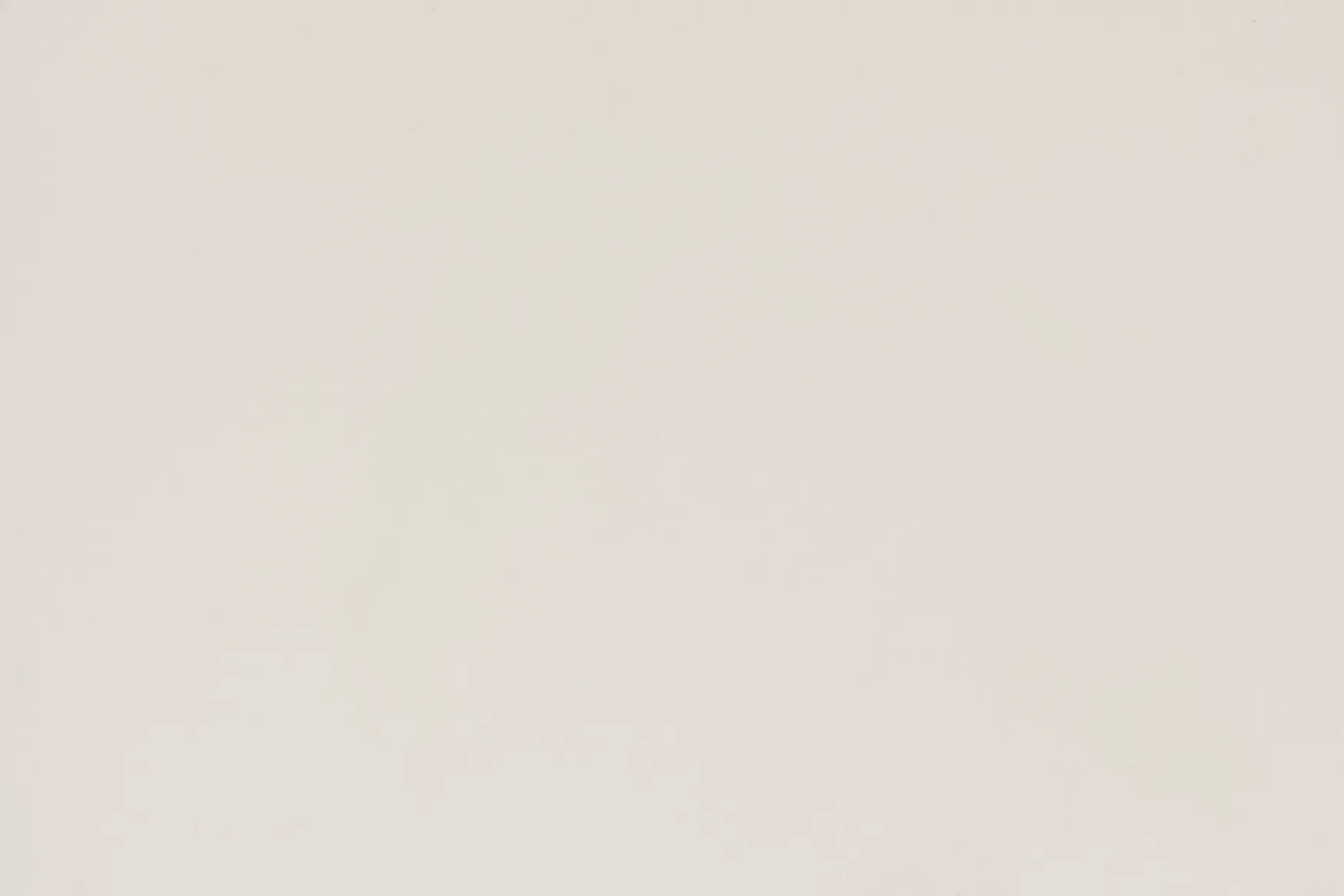 Malid White Candle Holder