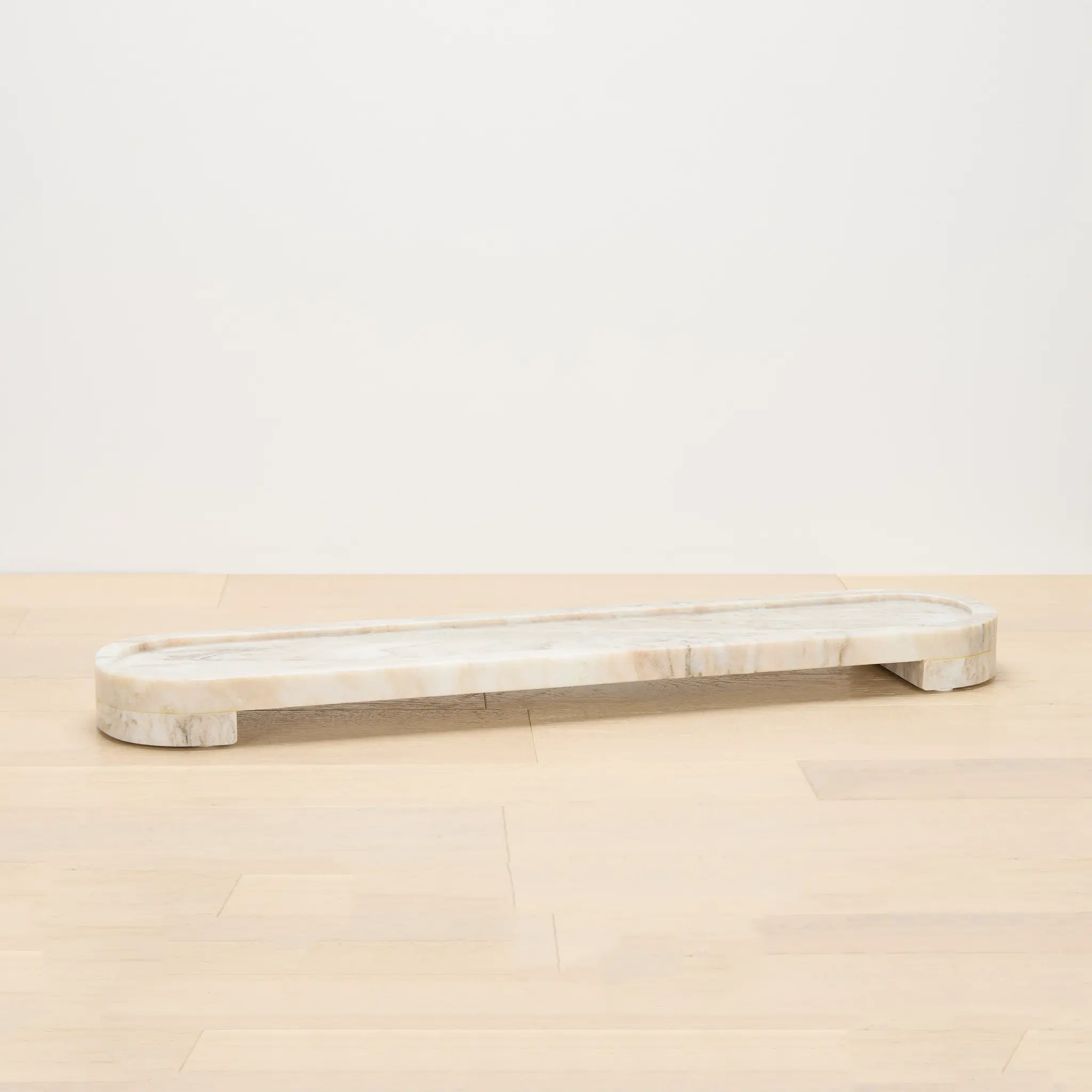 Whit Beige Tray Whit Beige Tray