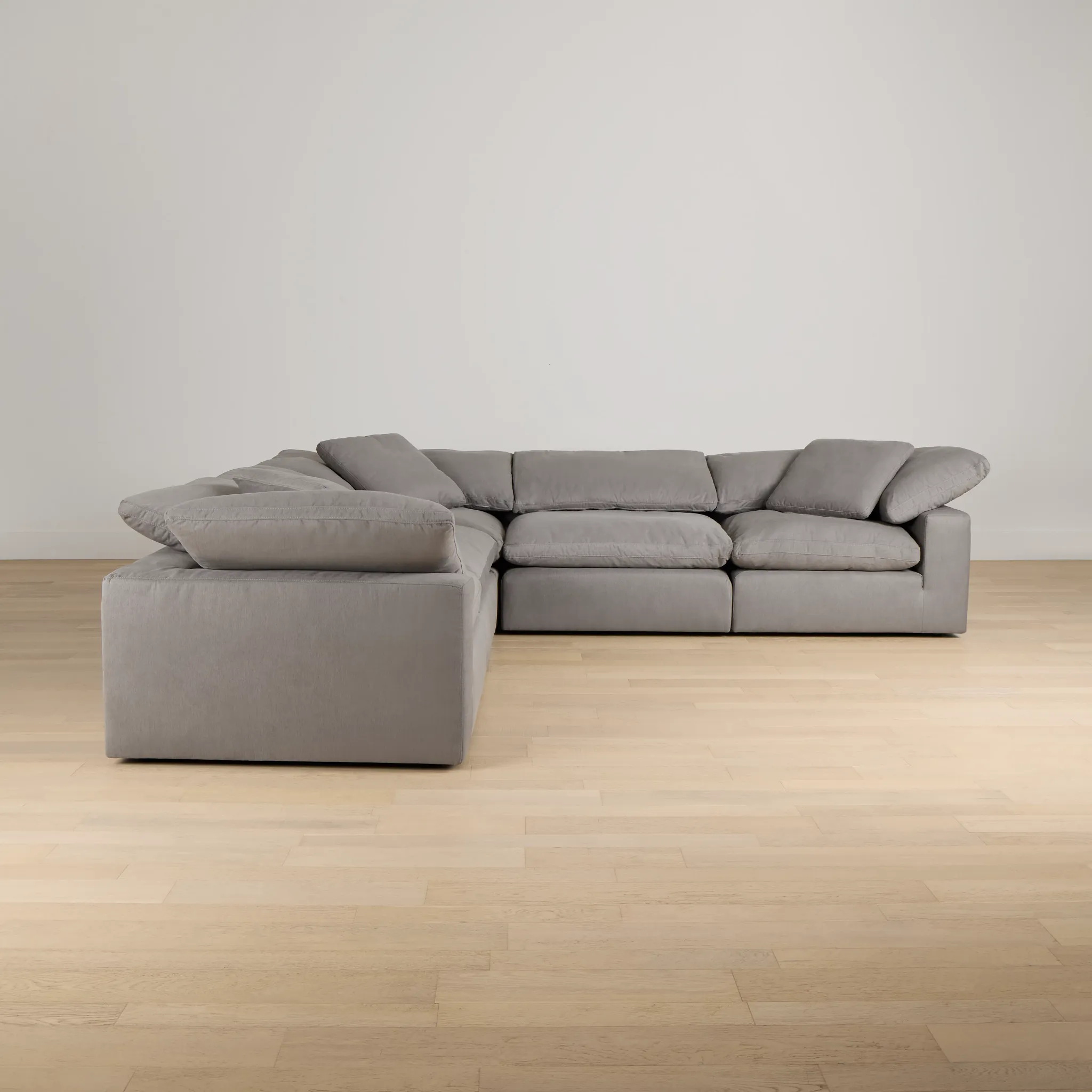 Nixon Light Gray Fabric 5-piece Modular Sectional