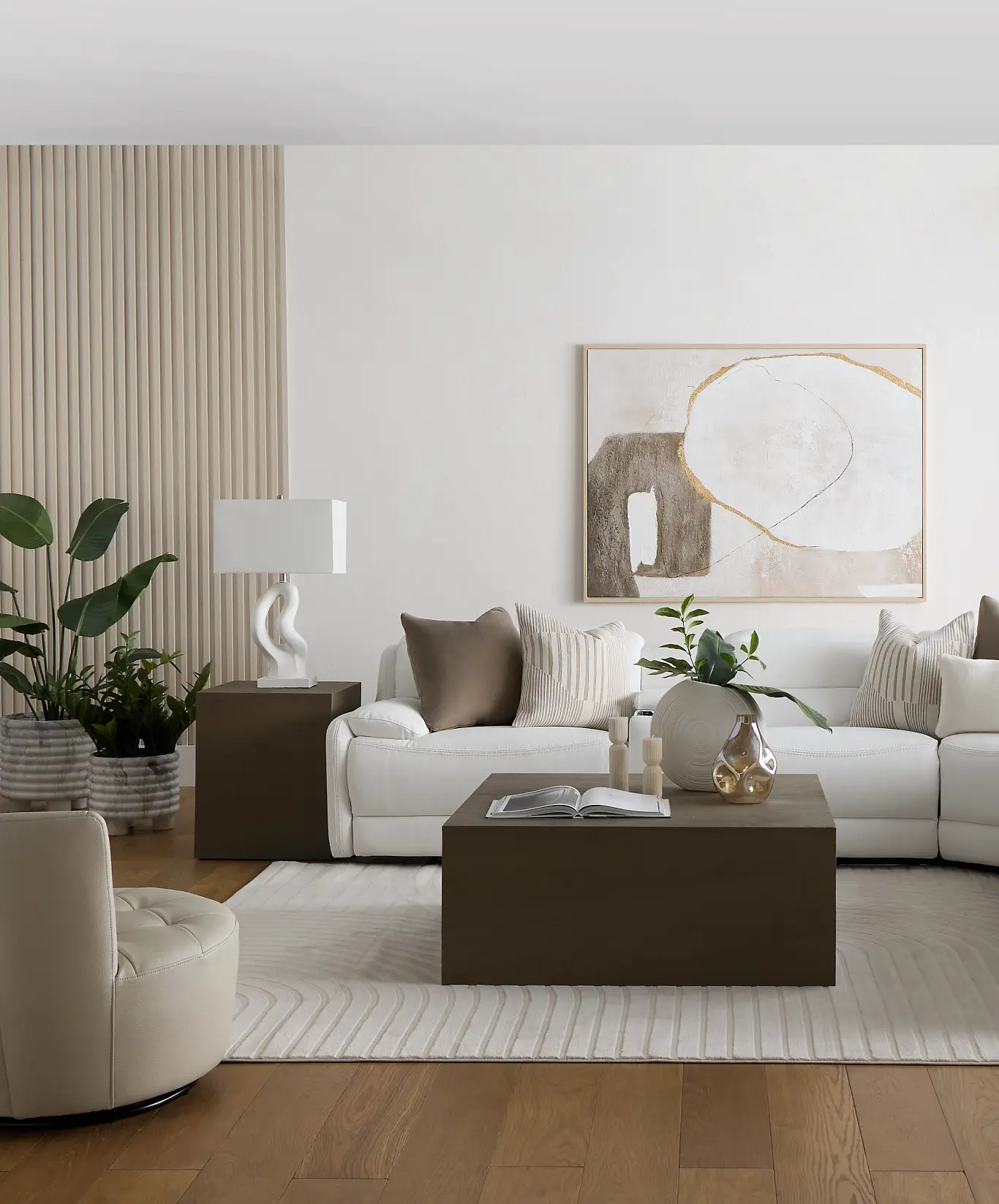 Transform Your Living Room This Spring with Easy Layering Techniques Transform Your Living Room This Spring with Easy Layering Techniques