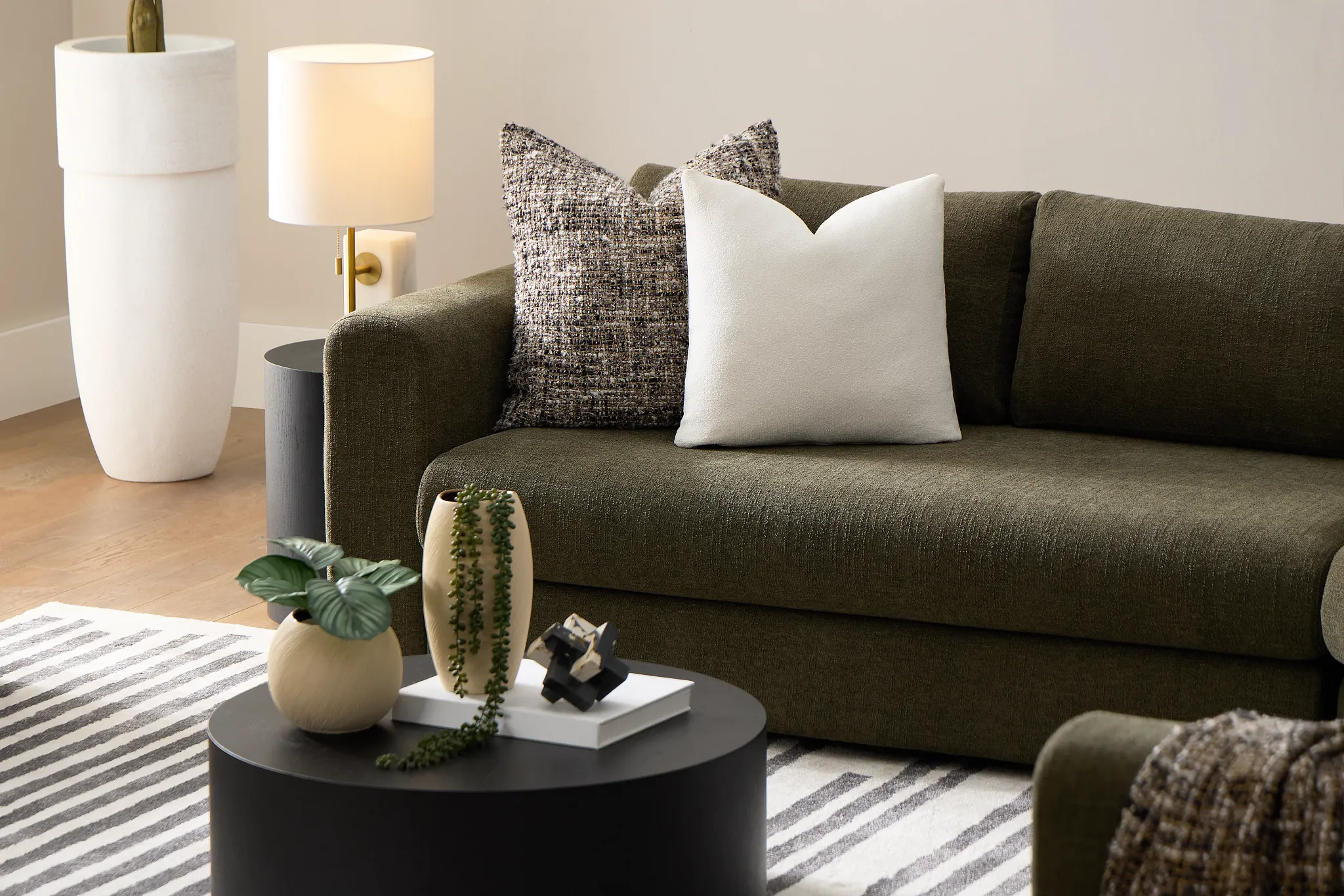 Eden Ivory 24" Accent Pillow