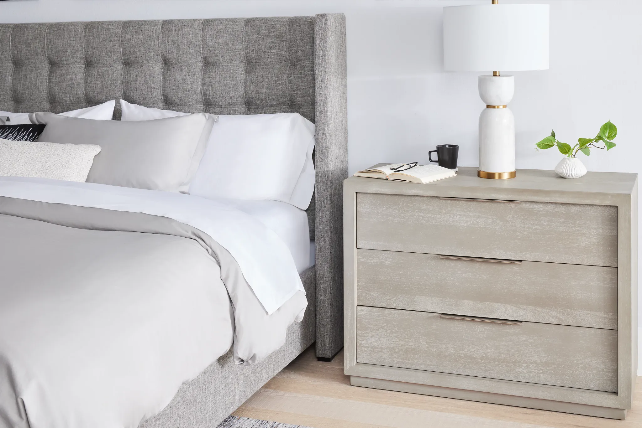 Madden Light Tone 3-drawer Nightstand