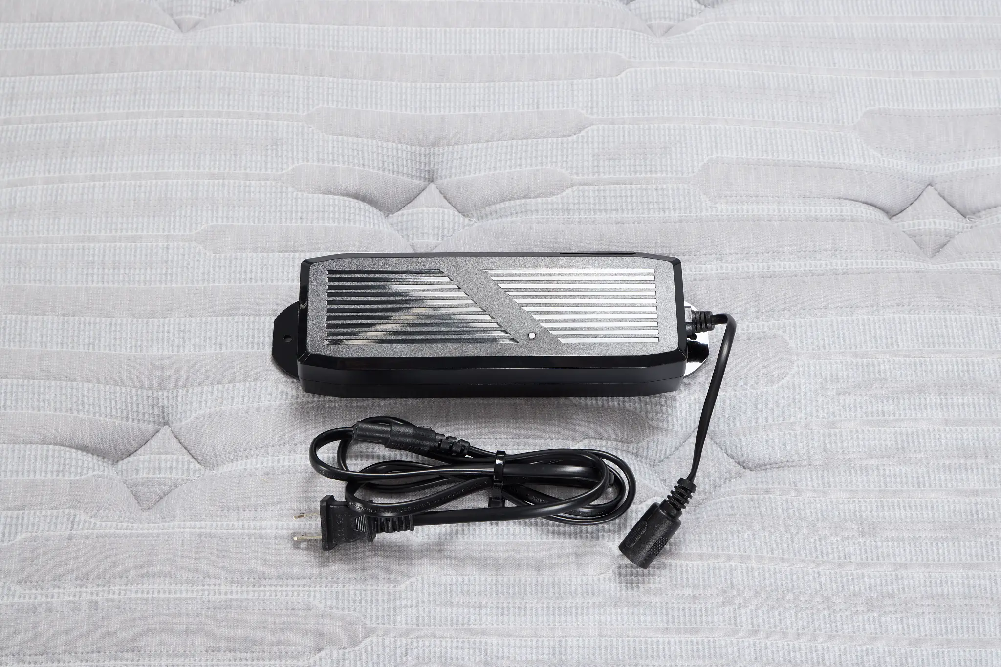 Kevin Charles By Sealy Essential Plush Deluxe Adjustable Mattress Set Kevin Charles By Sealy Essential Plush Deluxe Adjustable Mattress Set